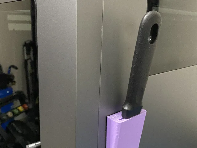 QIDI bed scraper holster - uses 3M Command Adhesives