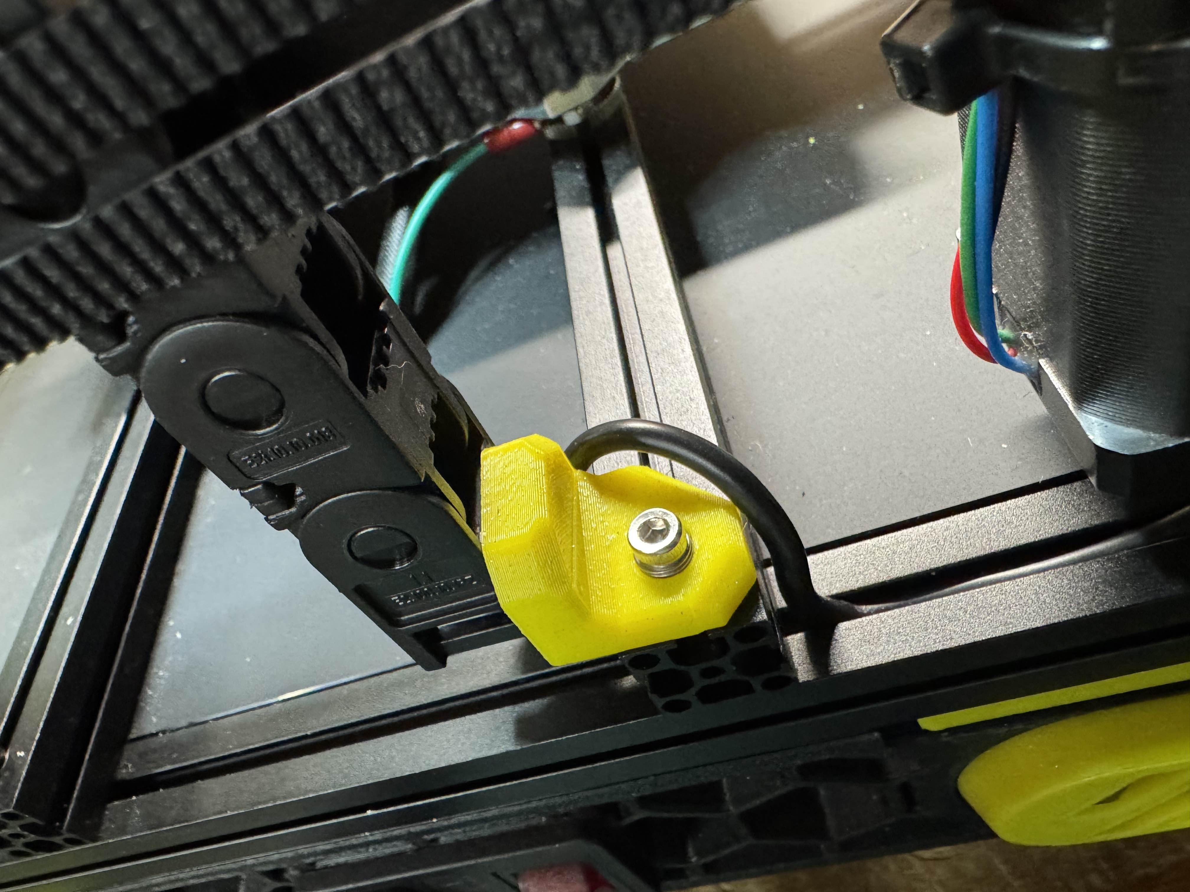 Micron R1 Lower Chain Mount ALT