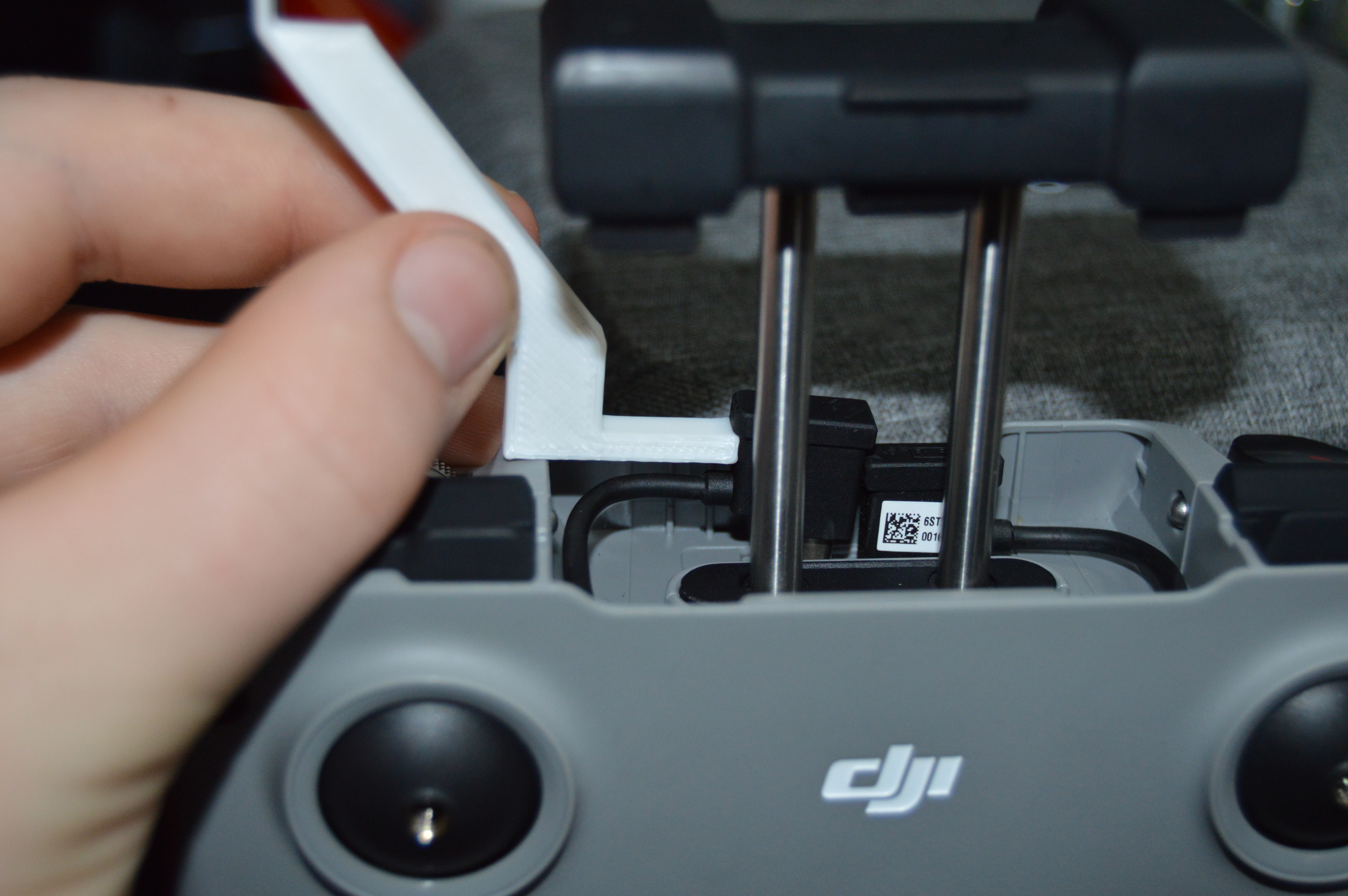DJI RC-N multitool/micro SD ejector — thumbnail 9