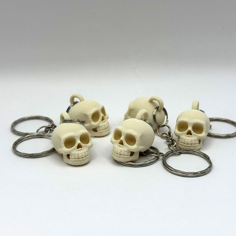 Tiny Skull Keychain by Stigern | Download free STL model