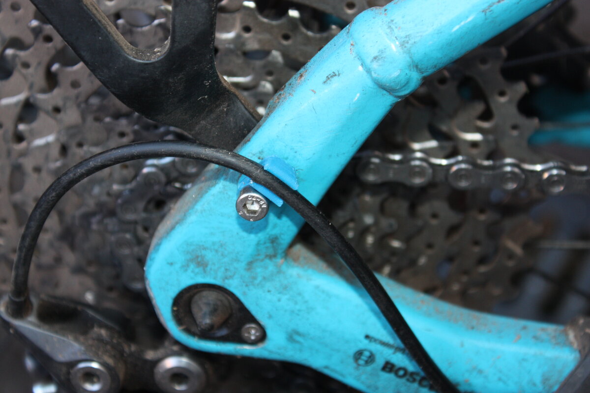 cycle gear wire clip