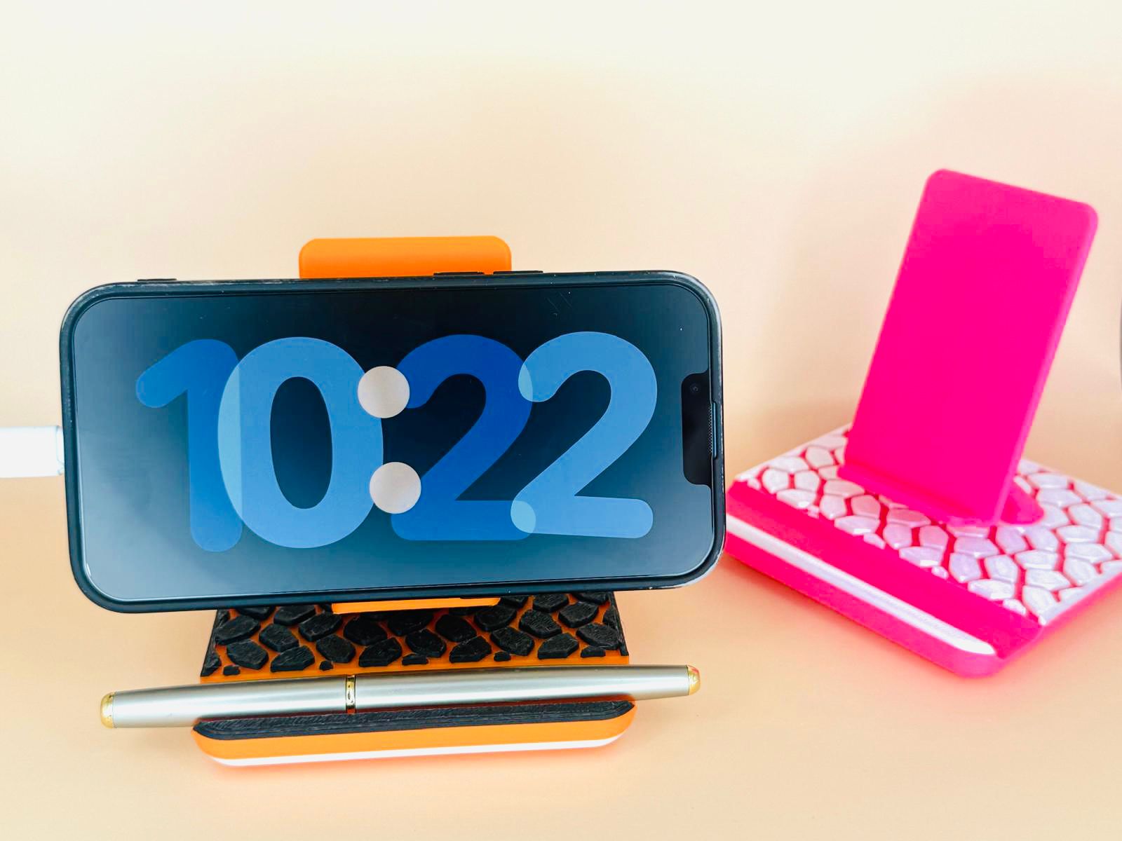 Phone tablet pen stand patterned design