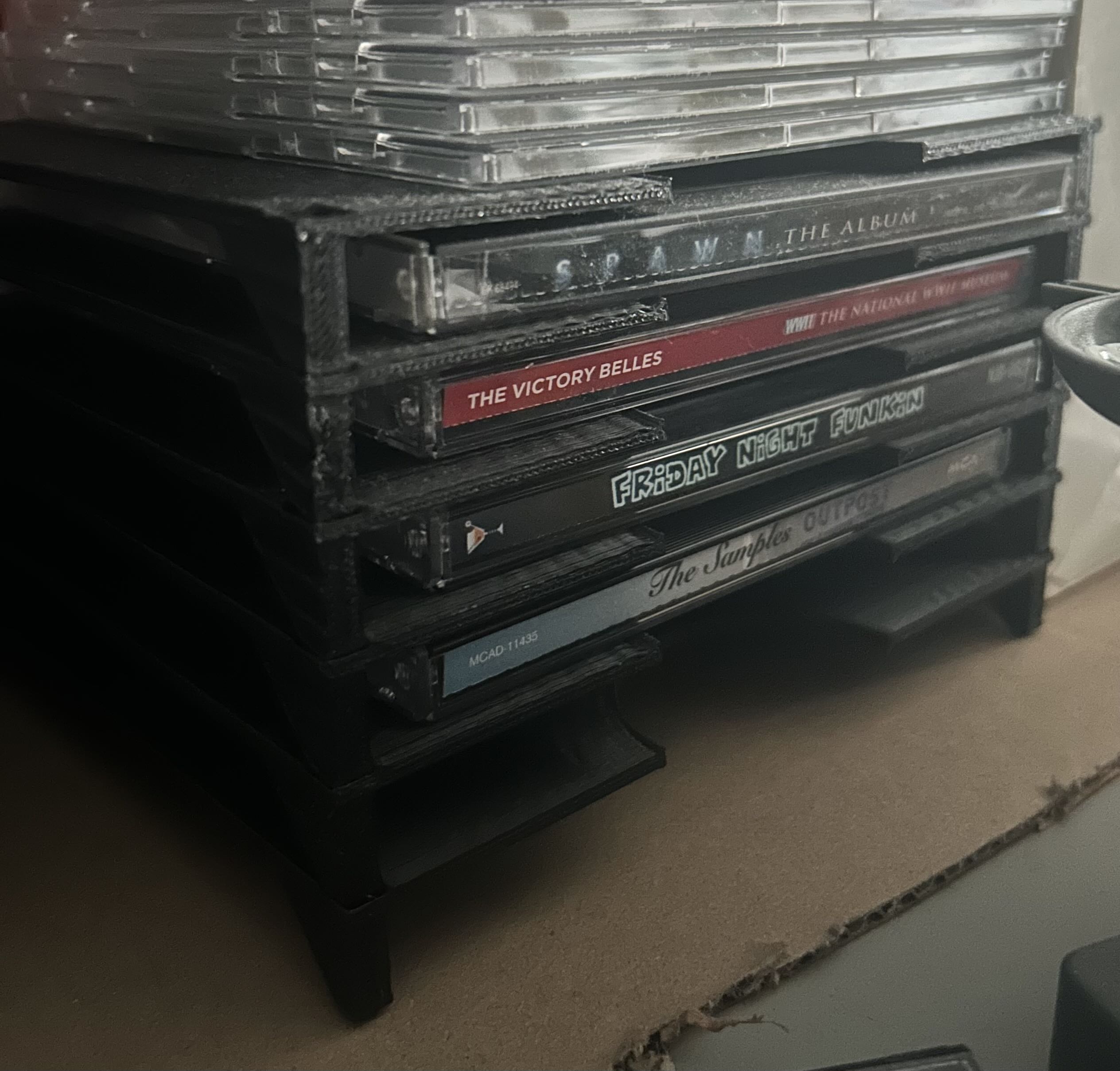 CD jewl case shelf