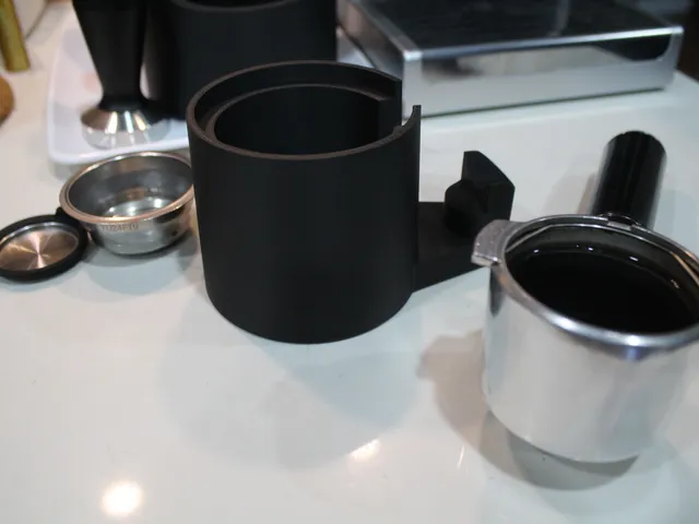 Delonghi ECP 3630 Portafilter Stand