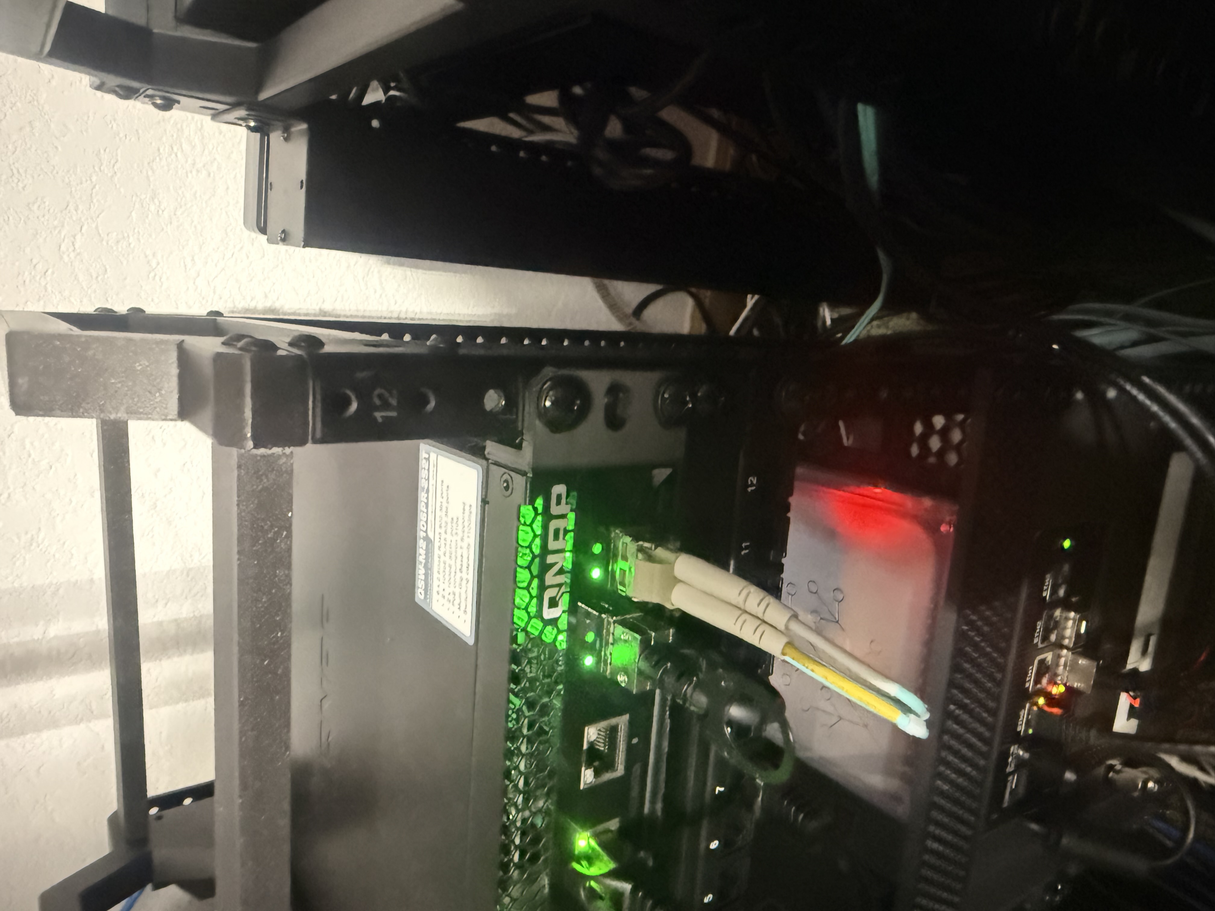 QNAP 10in mini rack bracket (beefy)