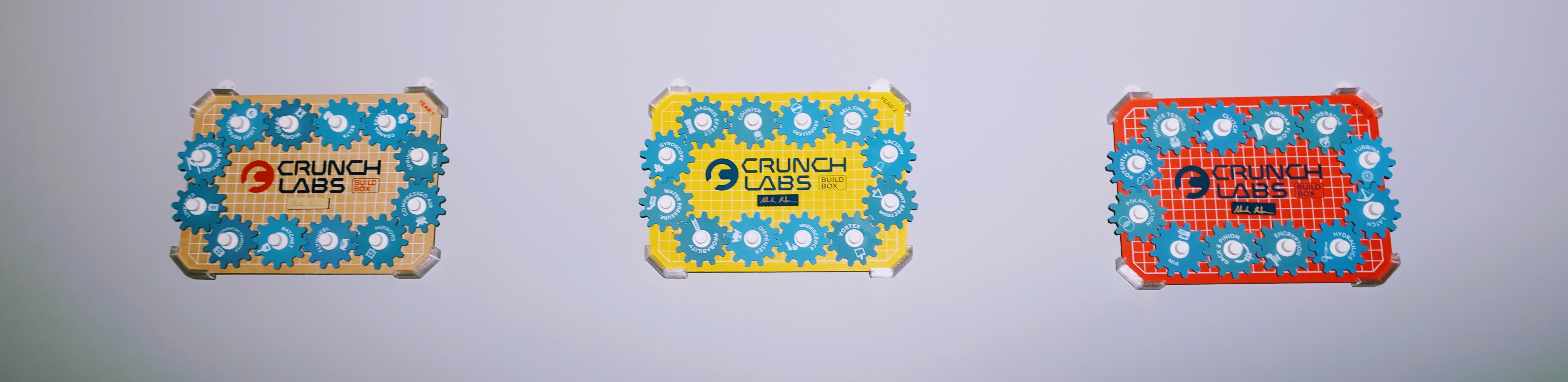 Crunchlabs Diploma Holder
