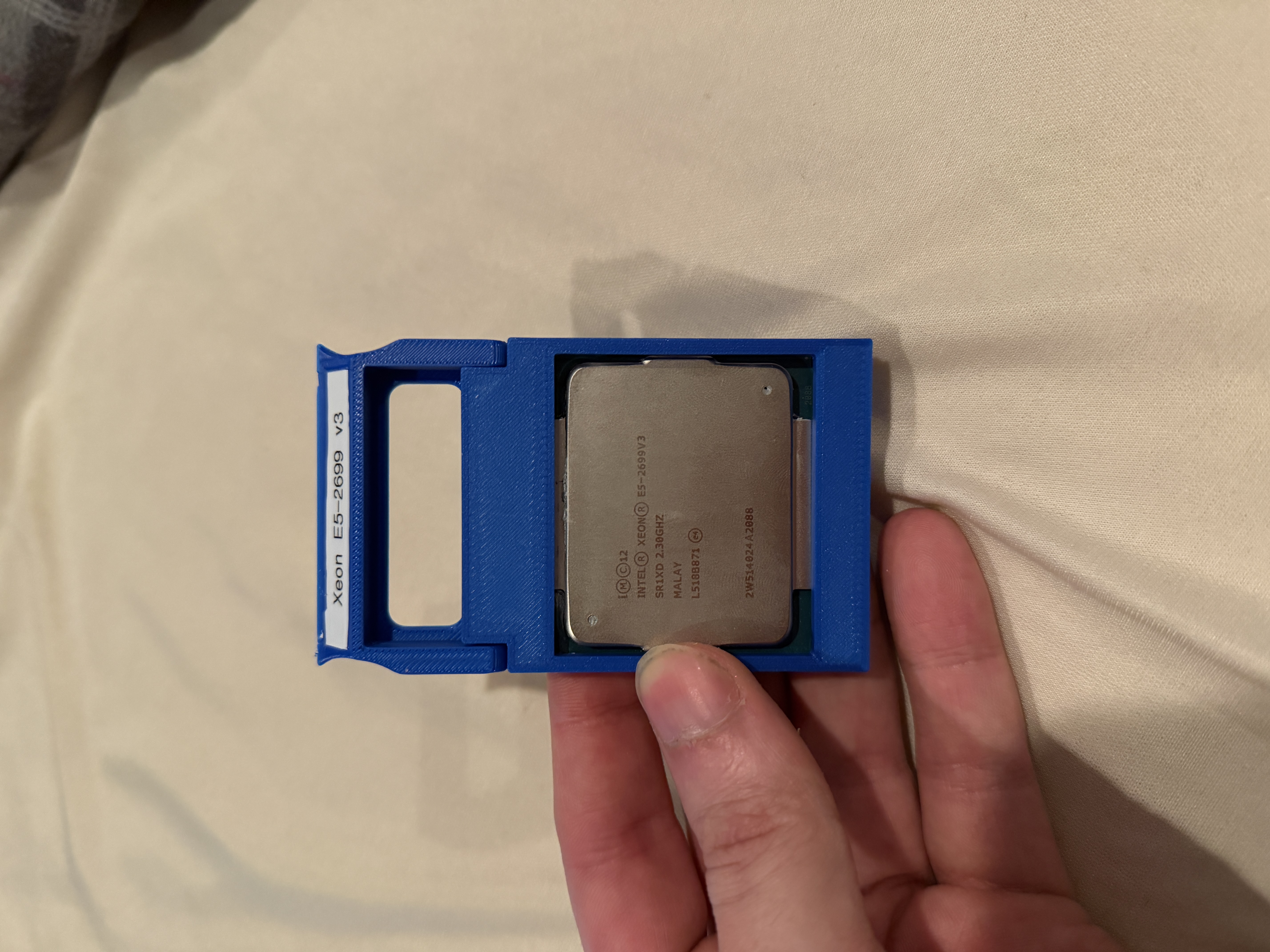 LTT LGA 2011 Wide Substrate CPU Holder