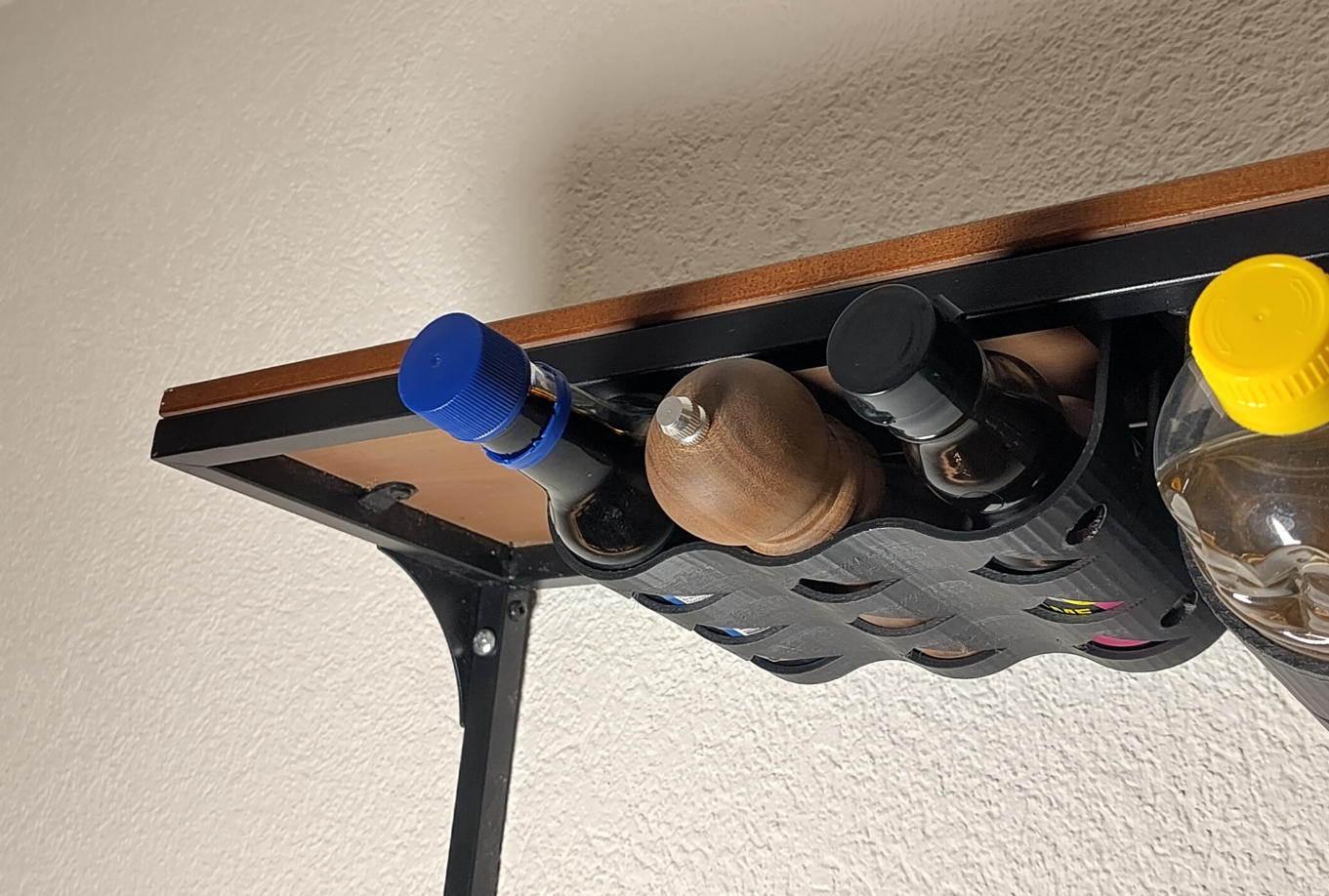 Undershelf Small Bottles Holder
