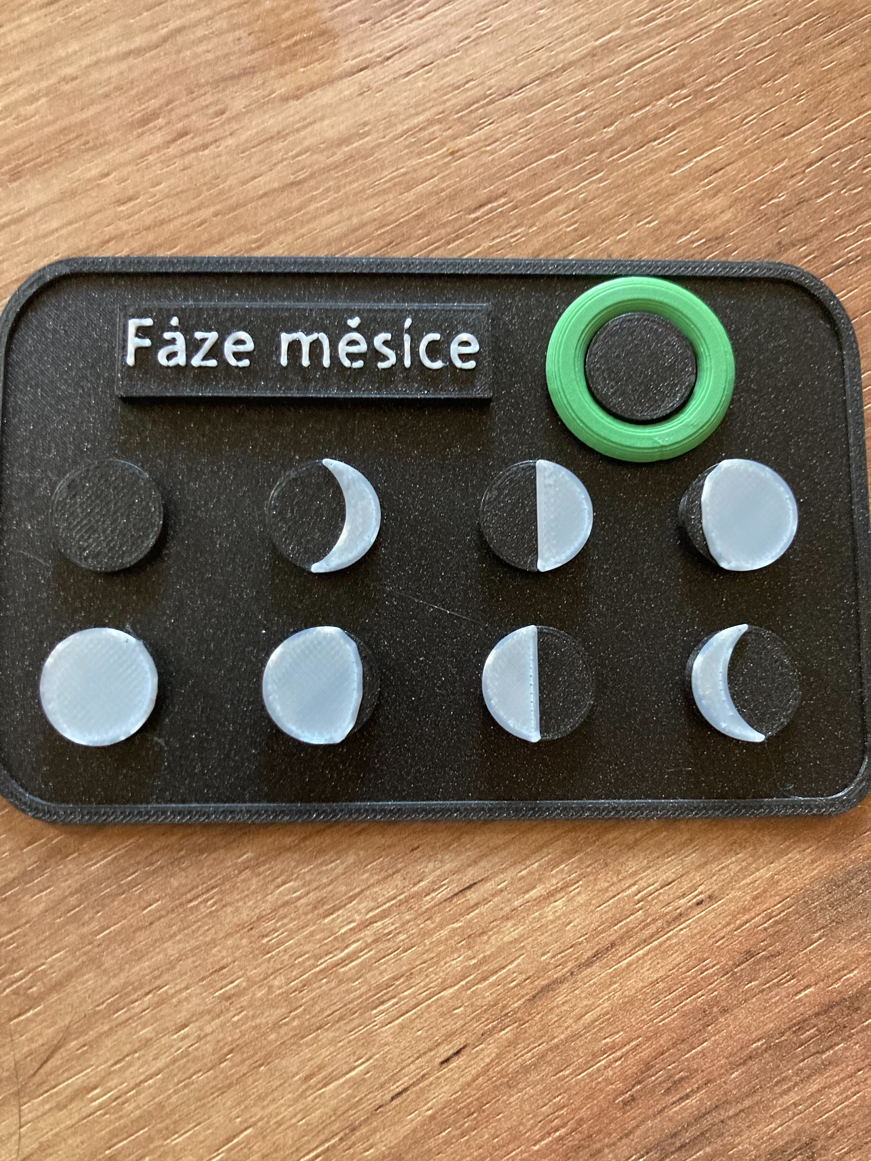 Moon Phases board / Fáze měsíce