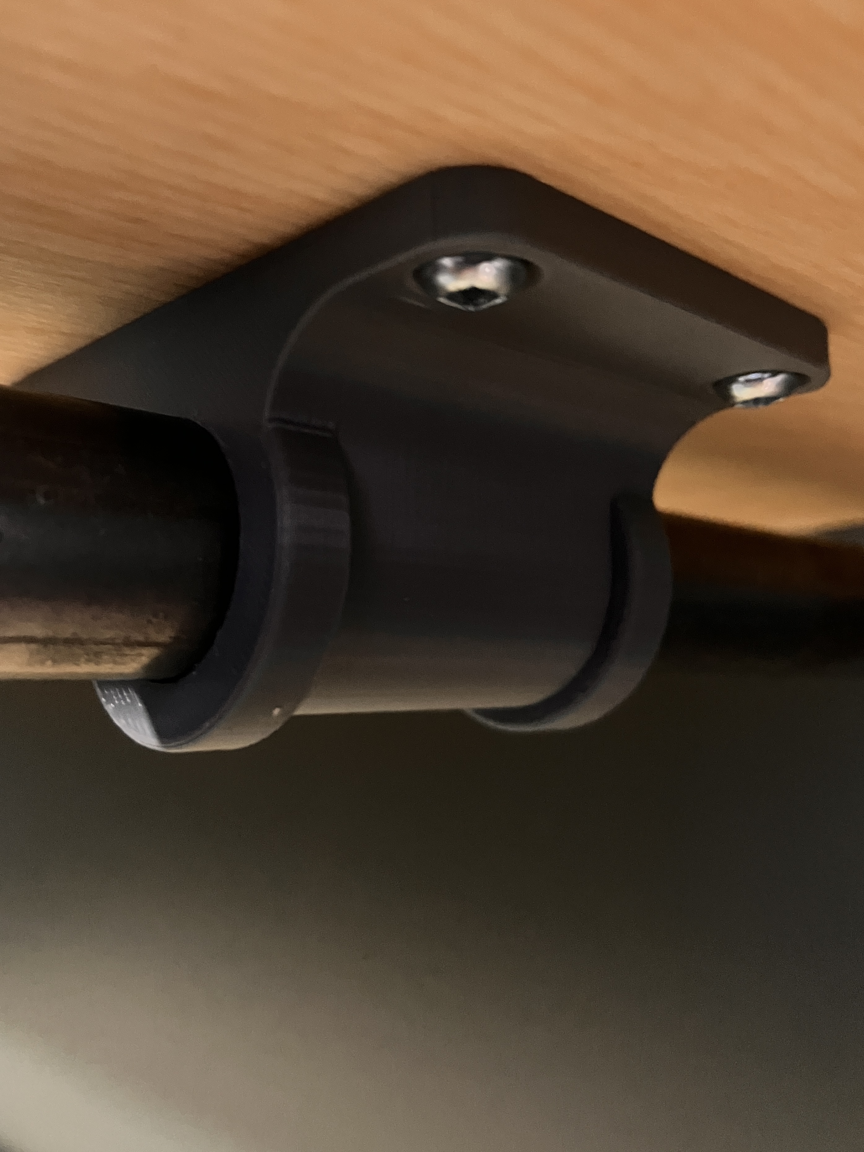 Black steel pipe fitting