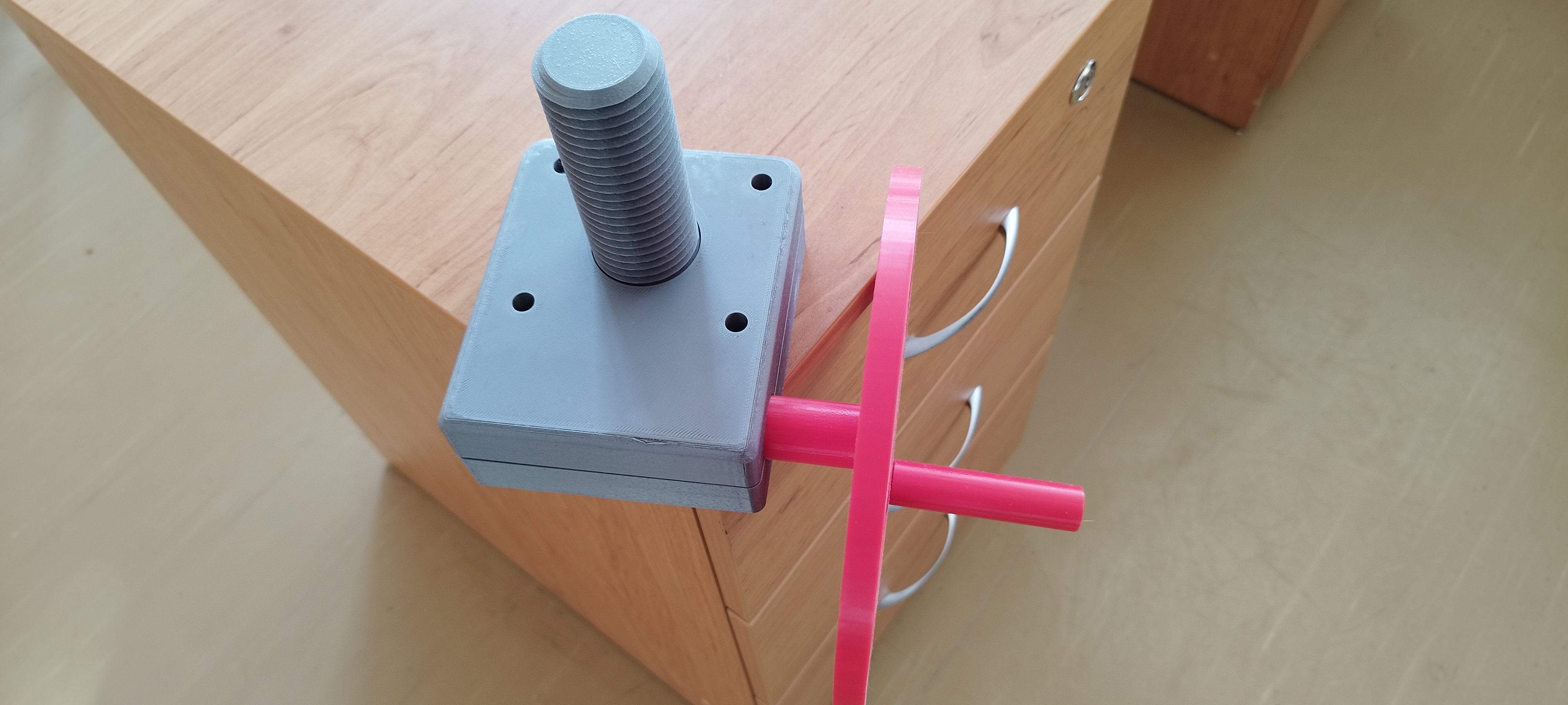 screw rod elevator — thumbnail 3