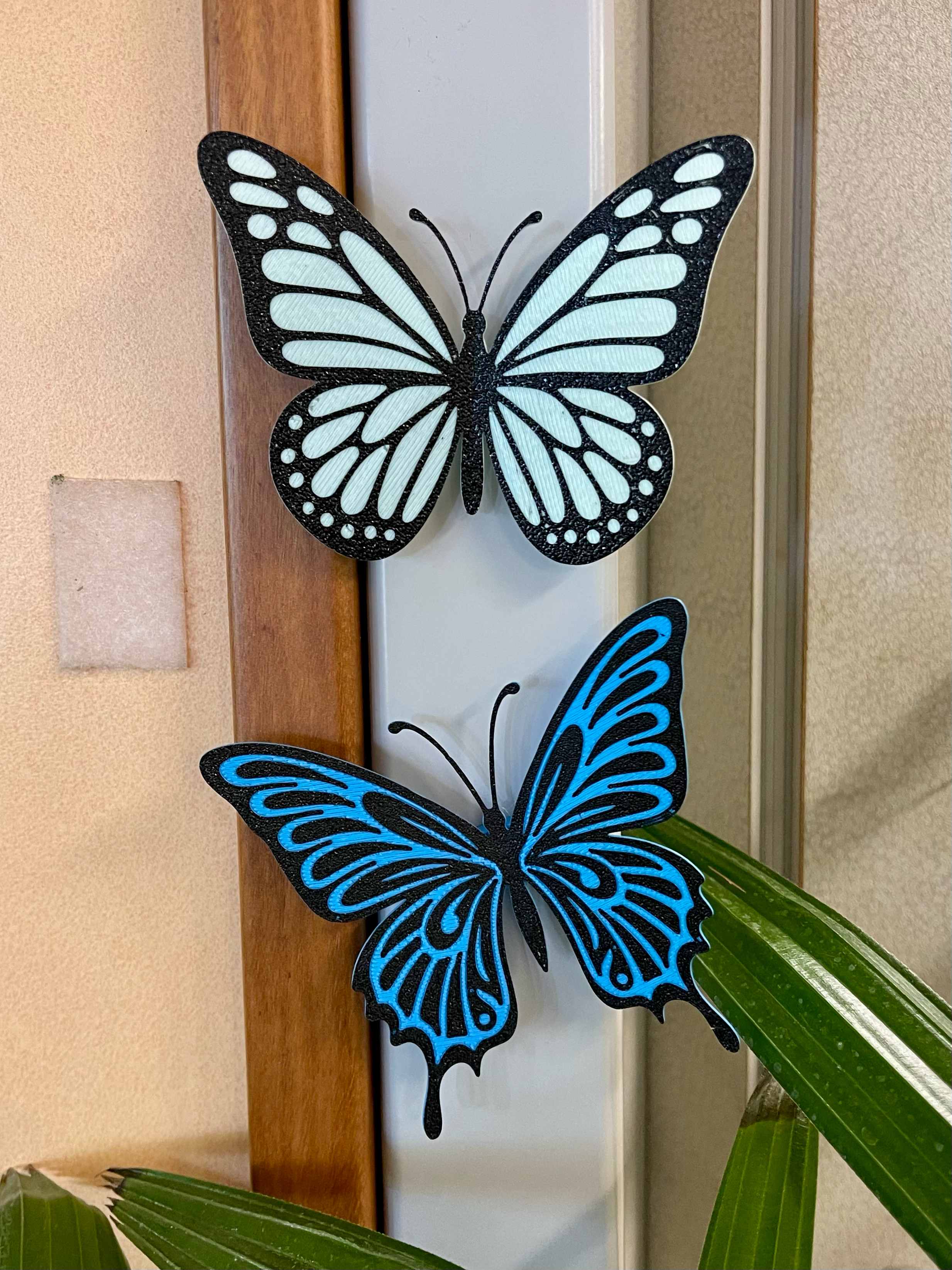 Magnetic Multi-Color Butterfly (No AMS Needed!)