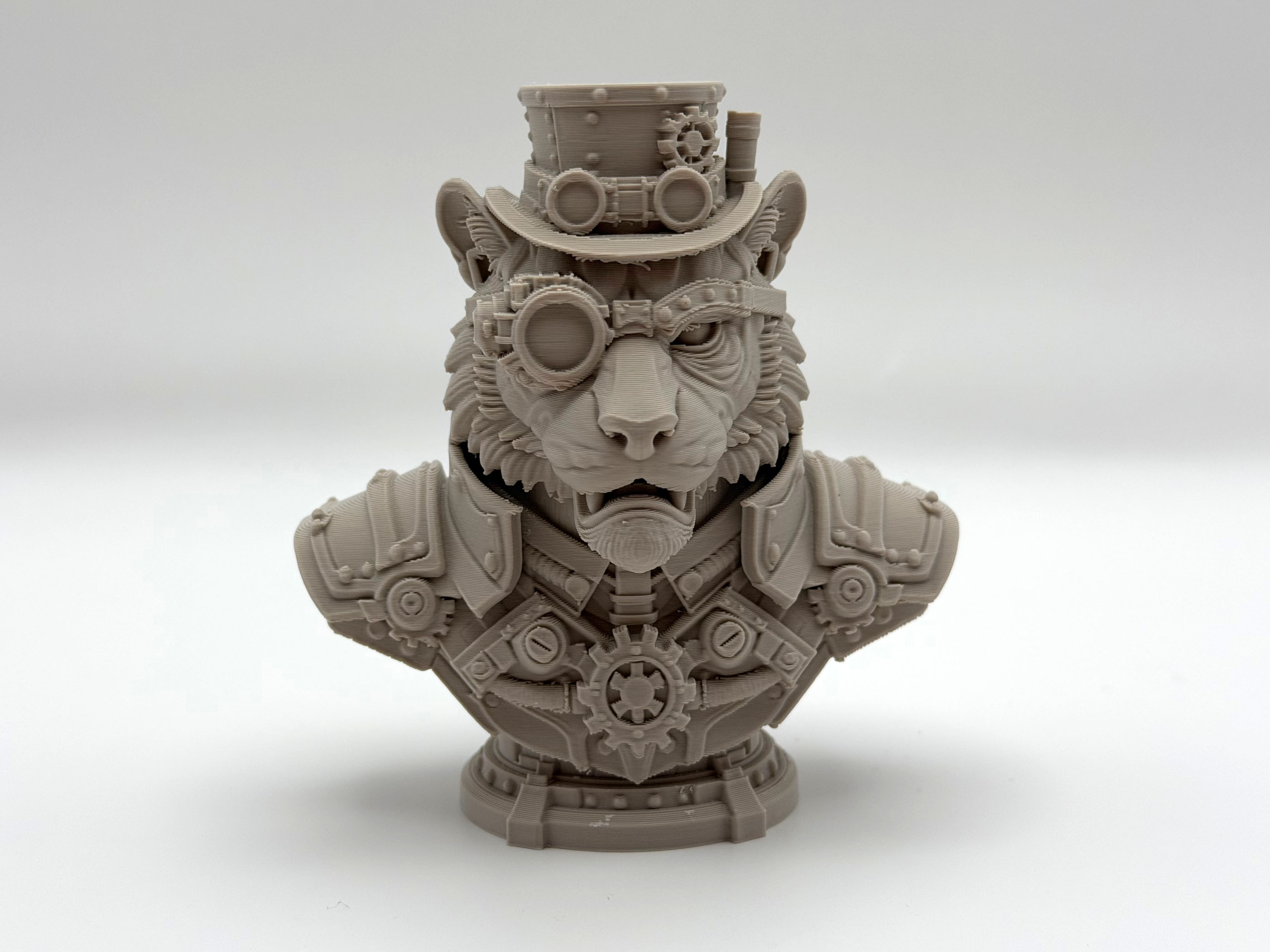 Miniatura 2 do modelo 3D Tiger Steampunk Bust