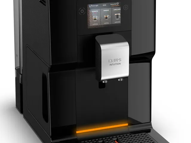 KRUPS INTUITION kawa coffee ekspres - Osłona dyszy w trakcie płukania