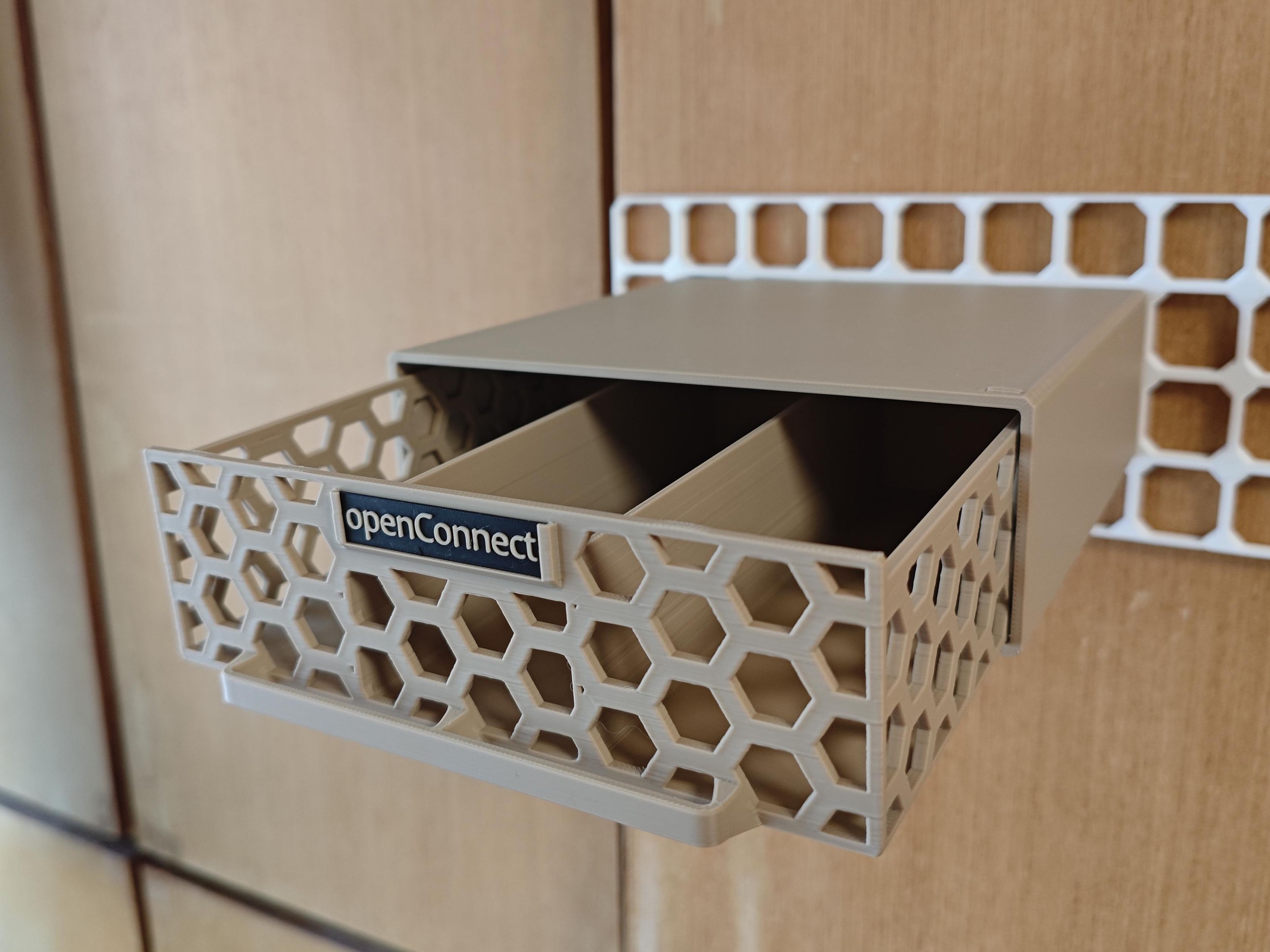 Miniatura 4 do modelo 3D openConnect - Drawer Generator