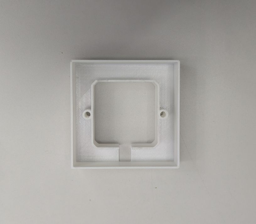 Adapter zur Aufputzmontage von smarten Schaltern incl. Kabelmanagement