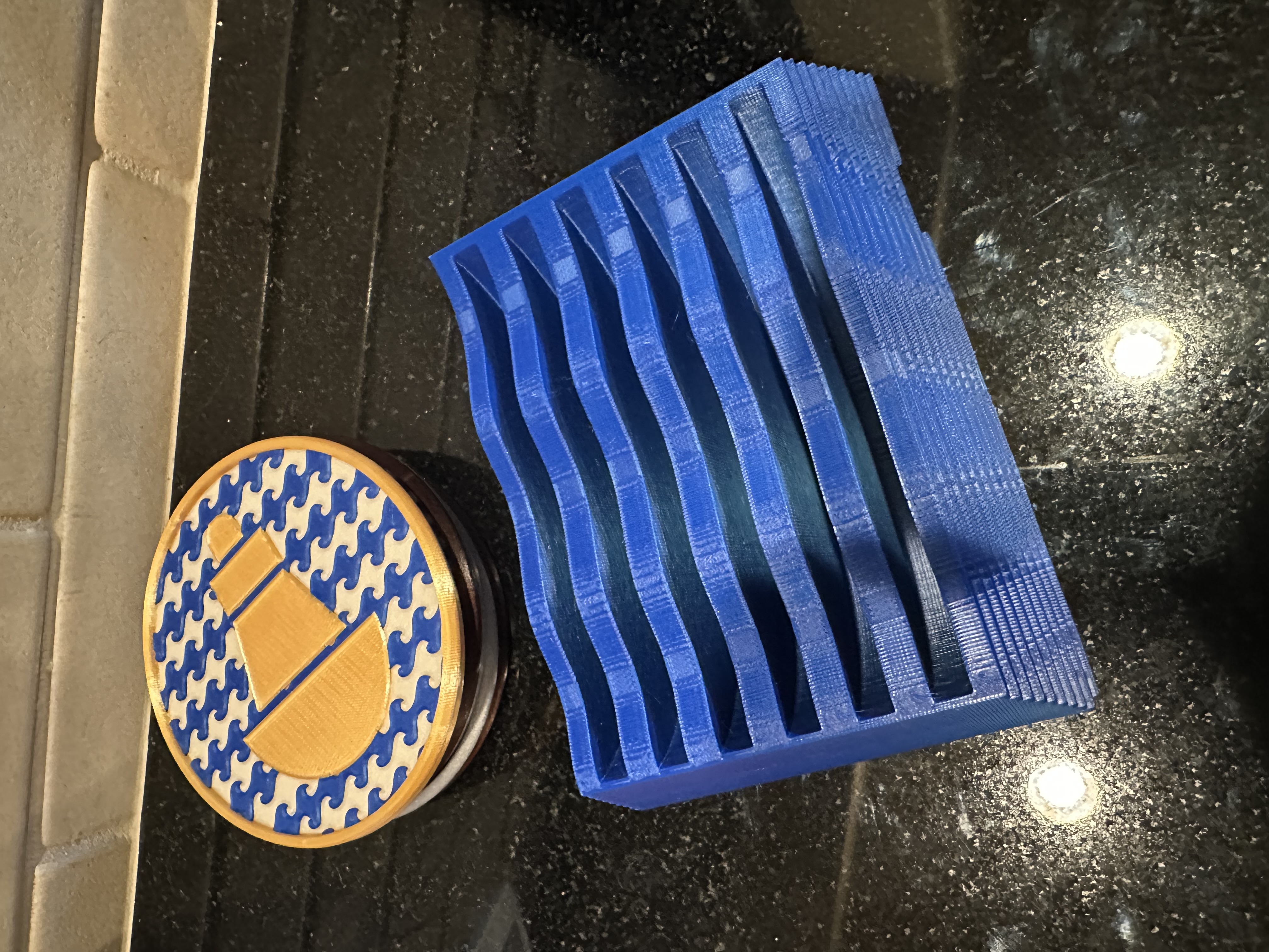 Six slot, 6.1 mm Slot Coaster Holder