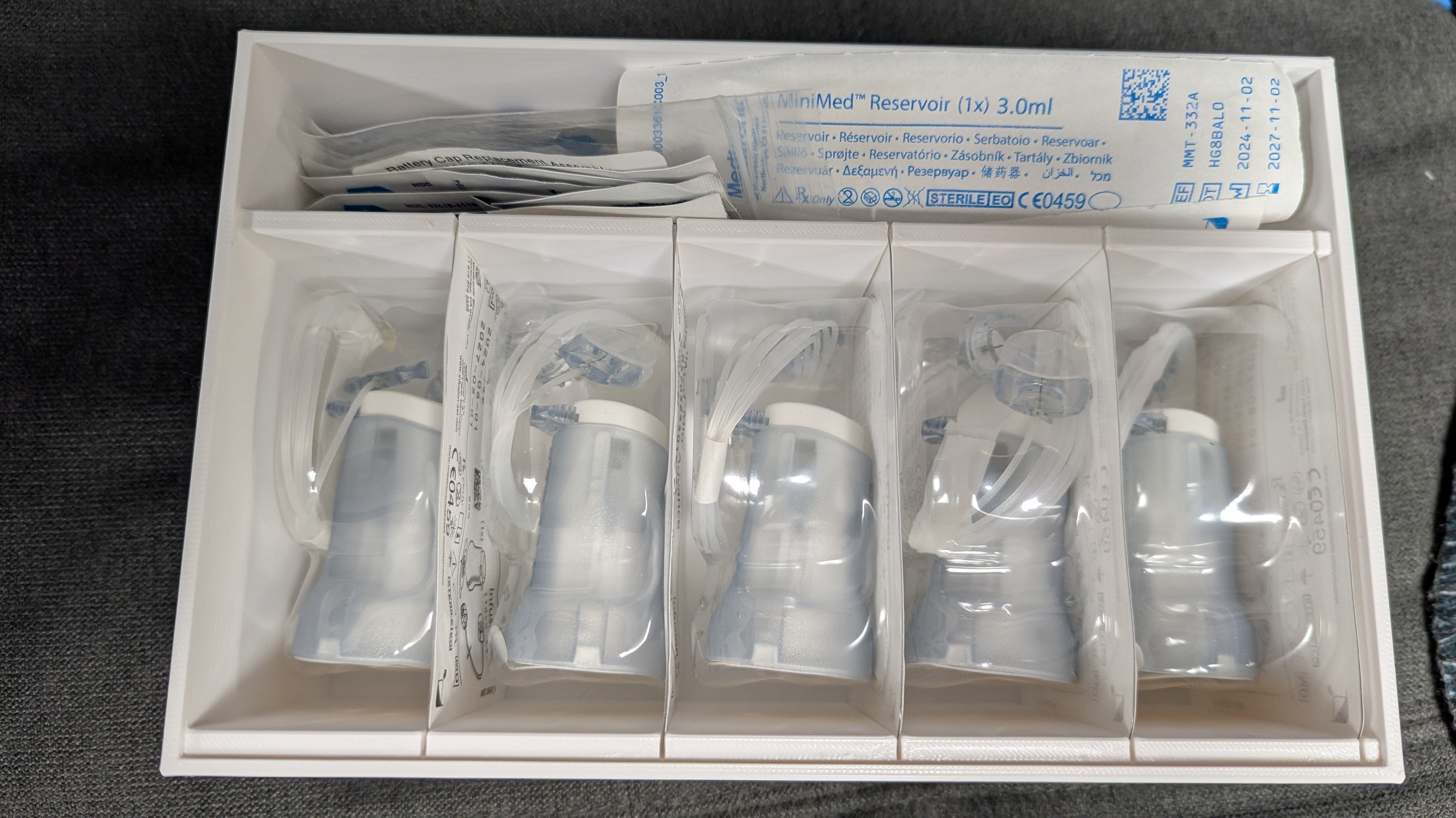 Medtronic - Infusion Sets & Reservoir Container - MiniMed Mio Advance