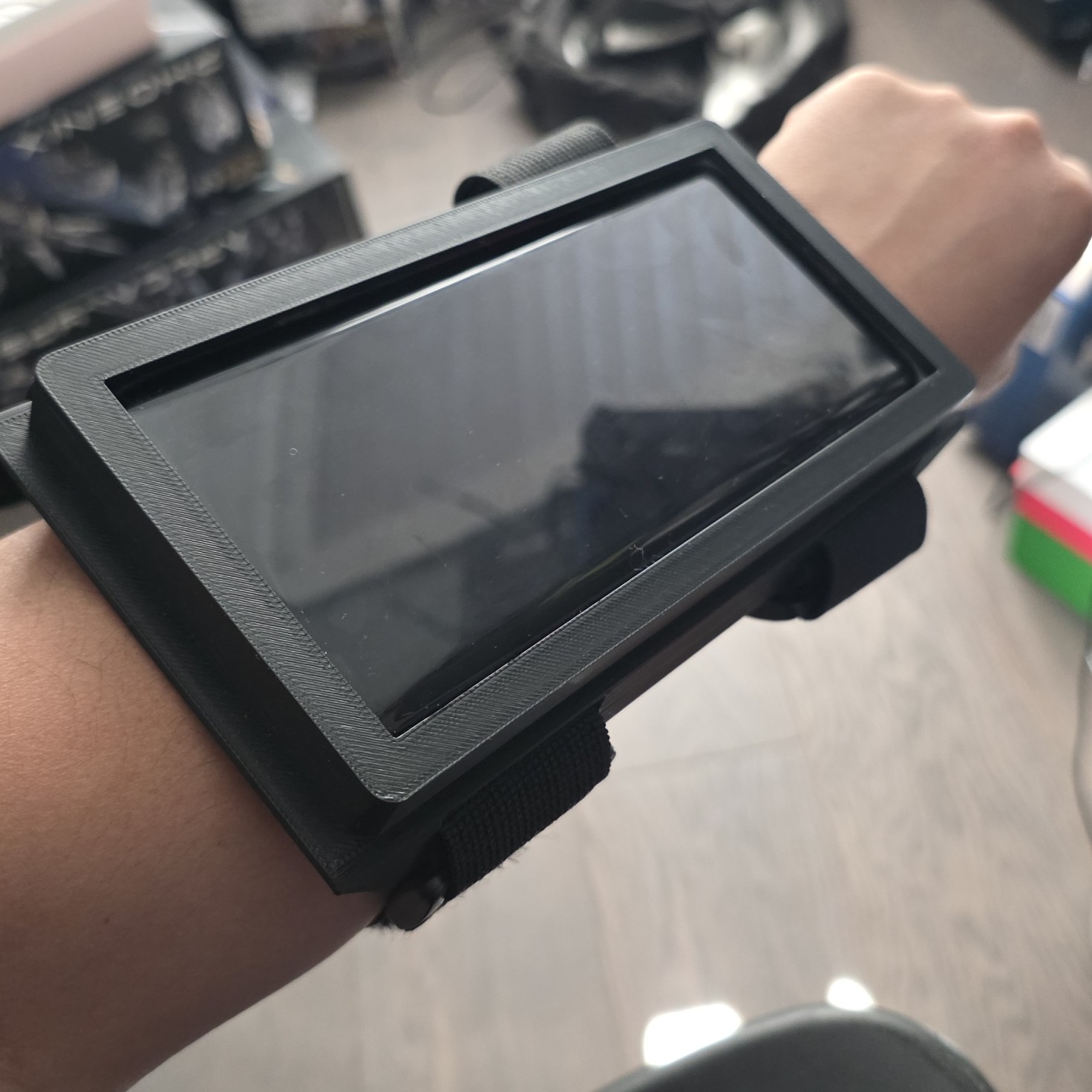 The Expanse - OnePlus 7 Pro Wrist Holder