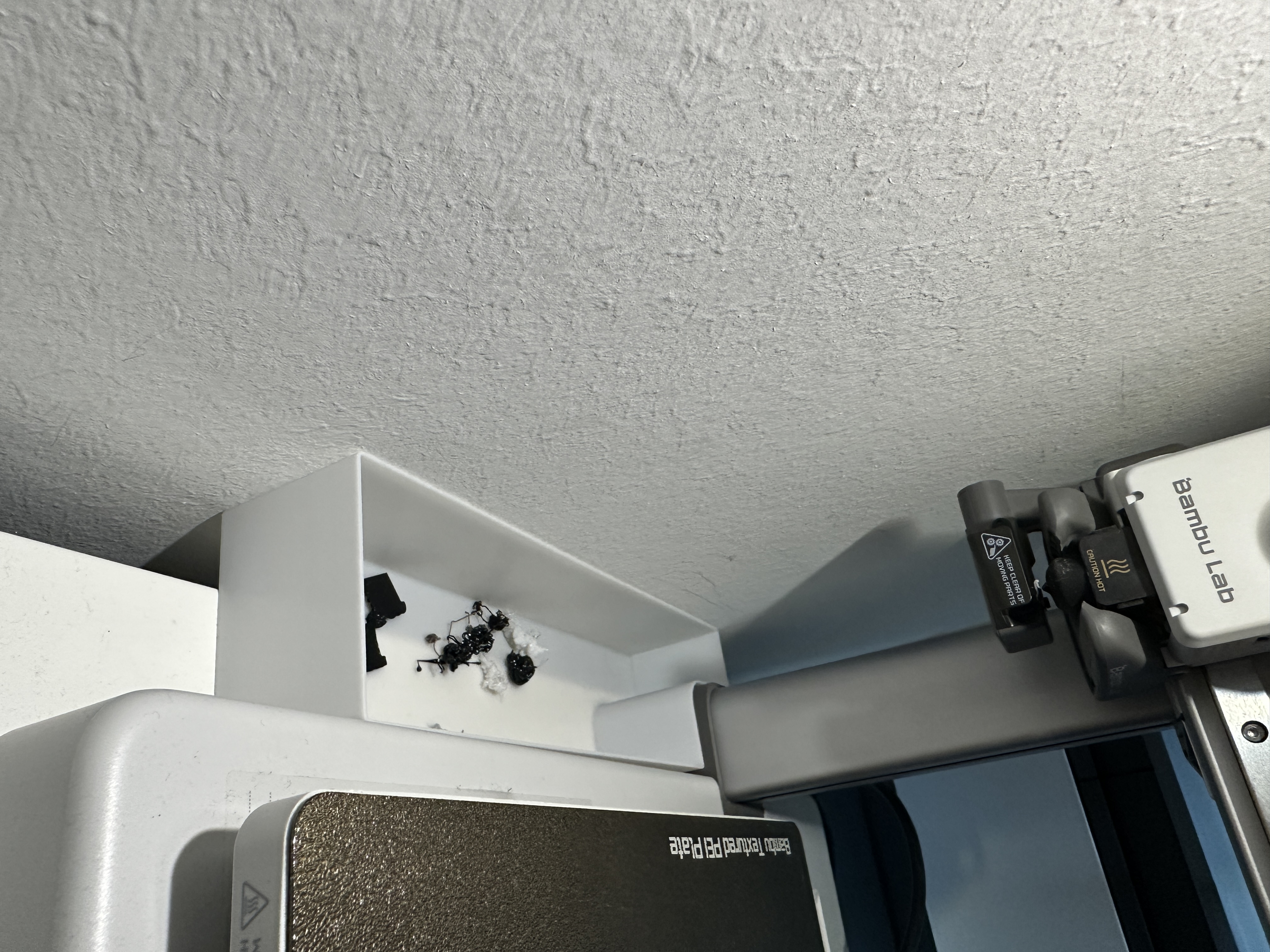 Minimalist Poop Bin Holder for Bambulab A1 – Space-Saving