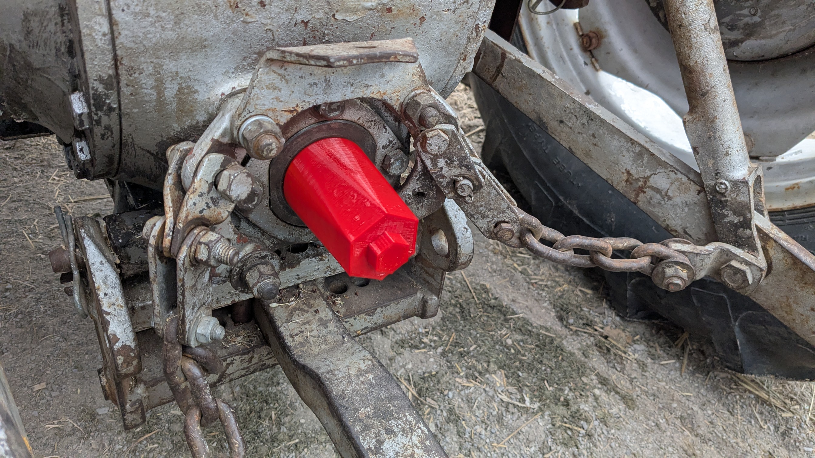 MF135 PTO Cover