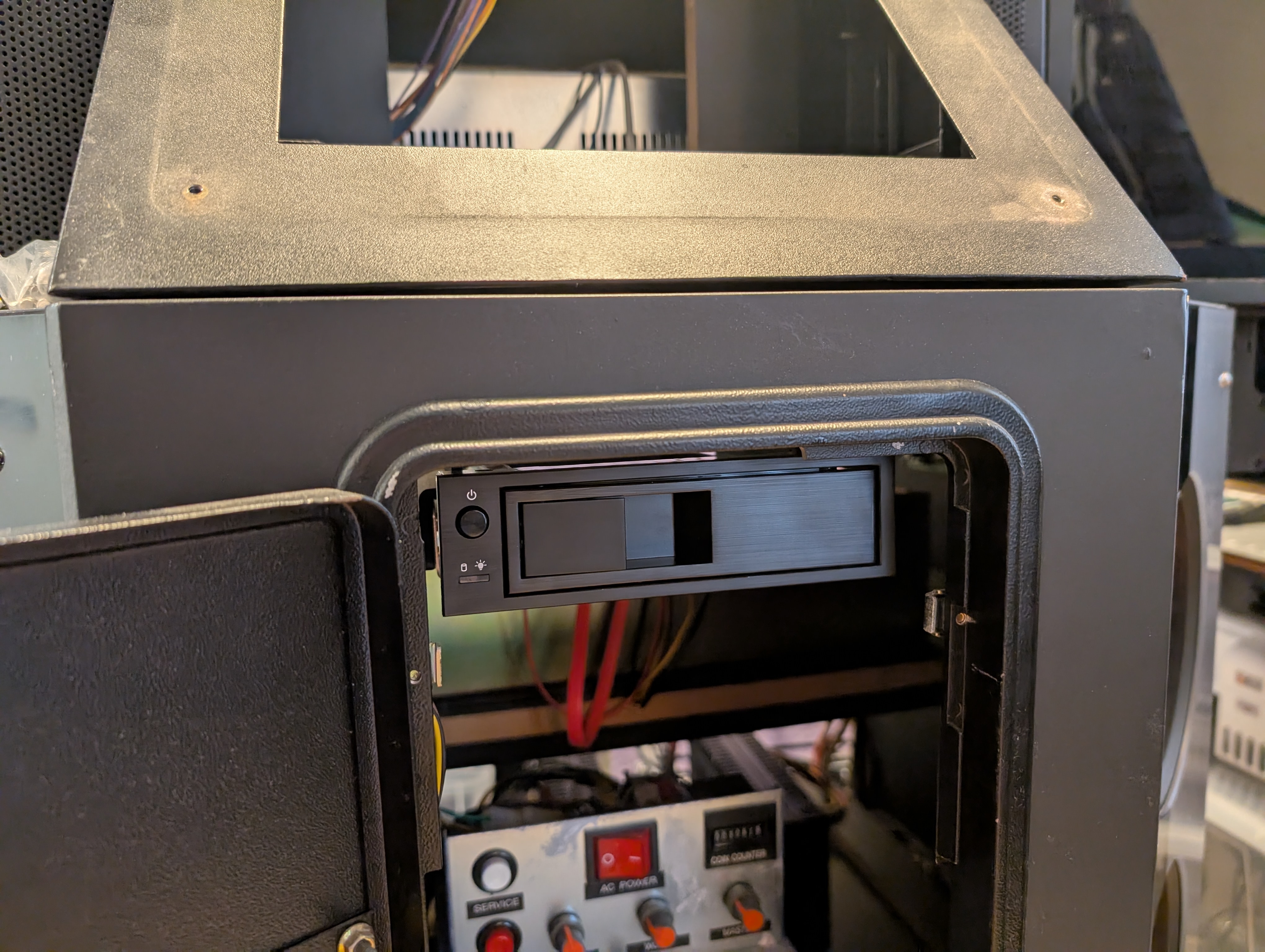 Pump It Up FX - Hard Drive Bay Mount