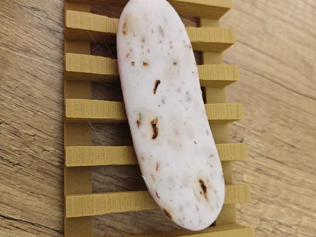 Soap Dish — Wooden-Slat Cradle, Parametric Wood-Grain