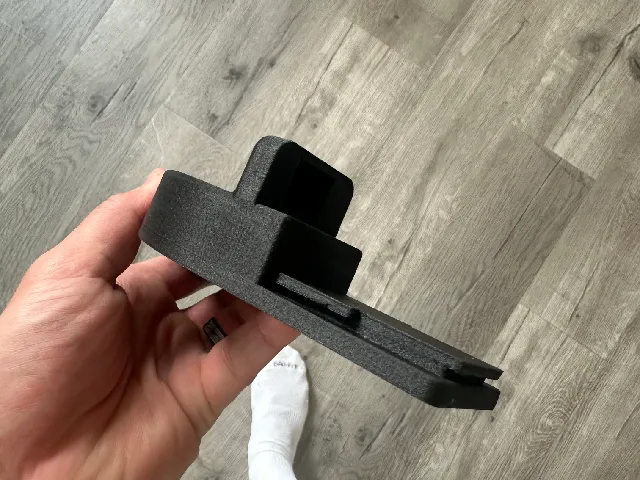 Notched and Drilled Angled Spool Holder