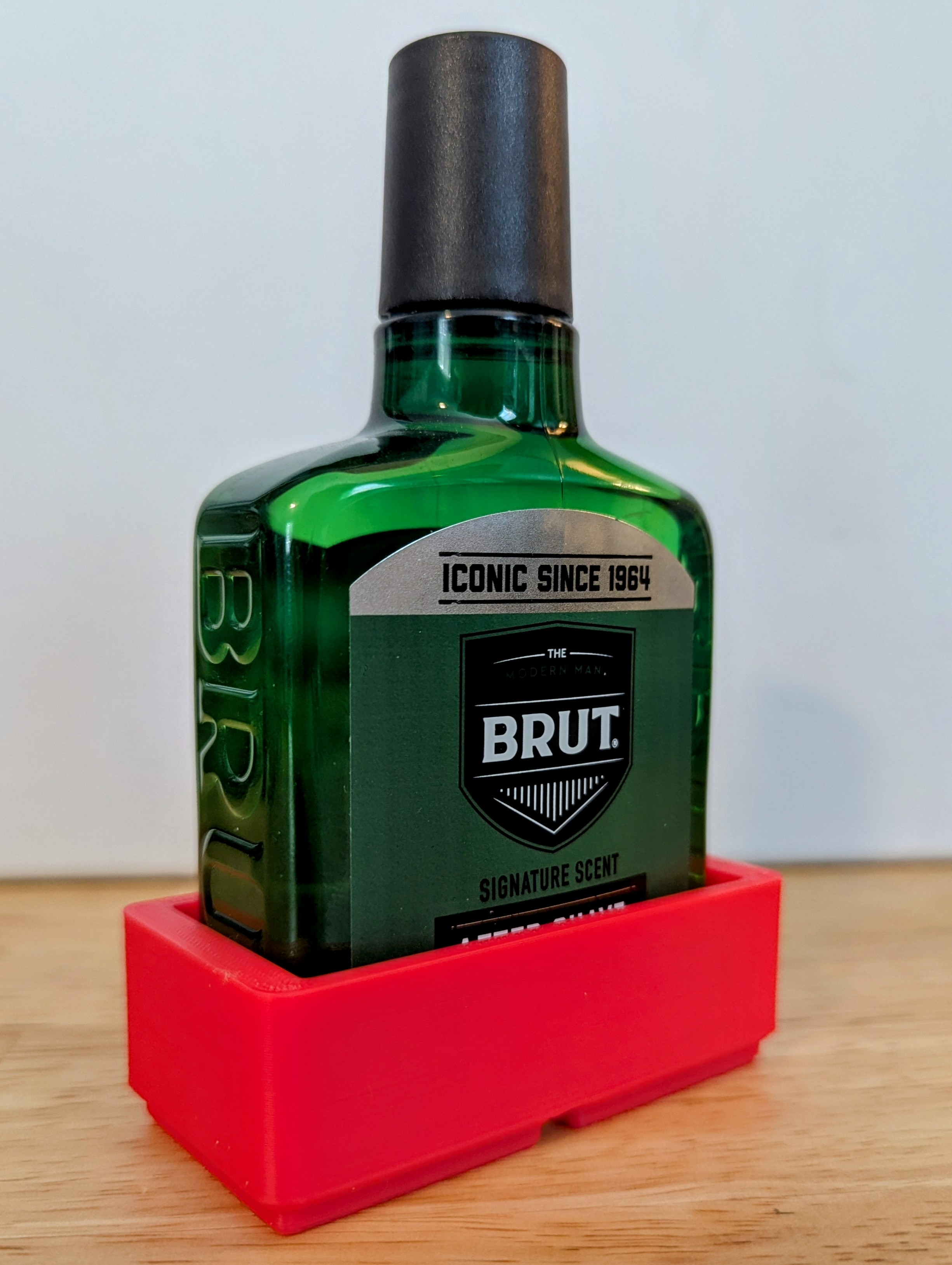 Gridfinity Brut aftershave (5oz/147mL) 2x1x4