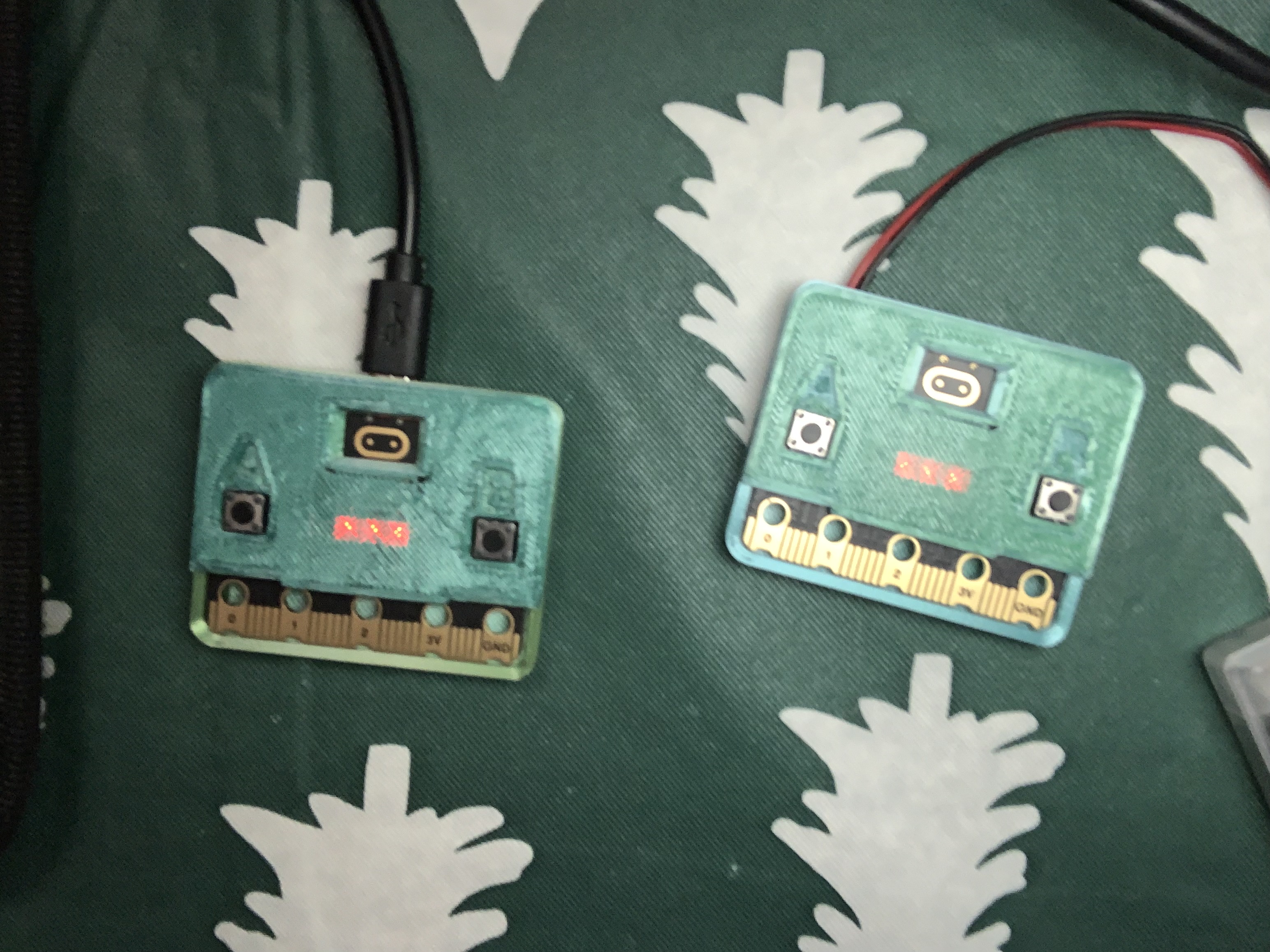 Miniatura 4 do modelo 3D BBC MICRO:BIT Morse code walkie talkies