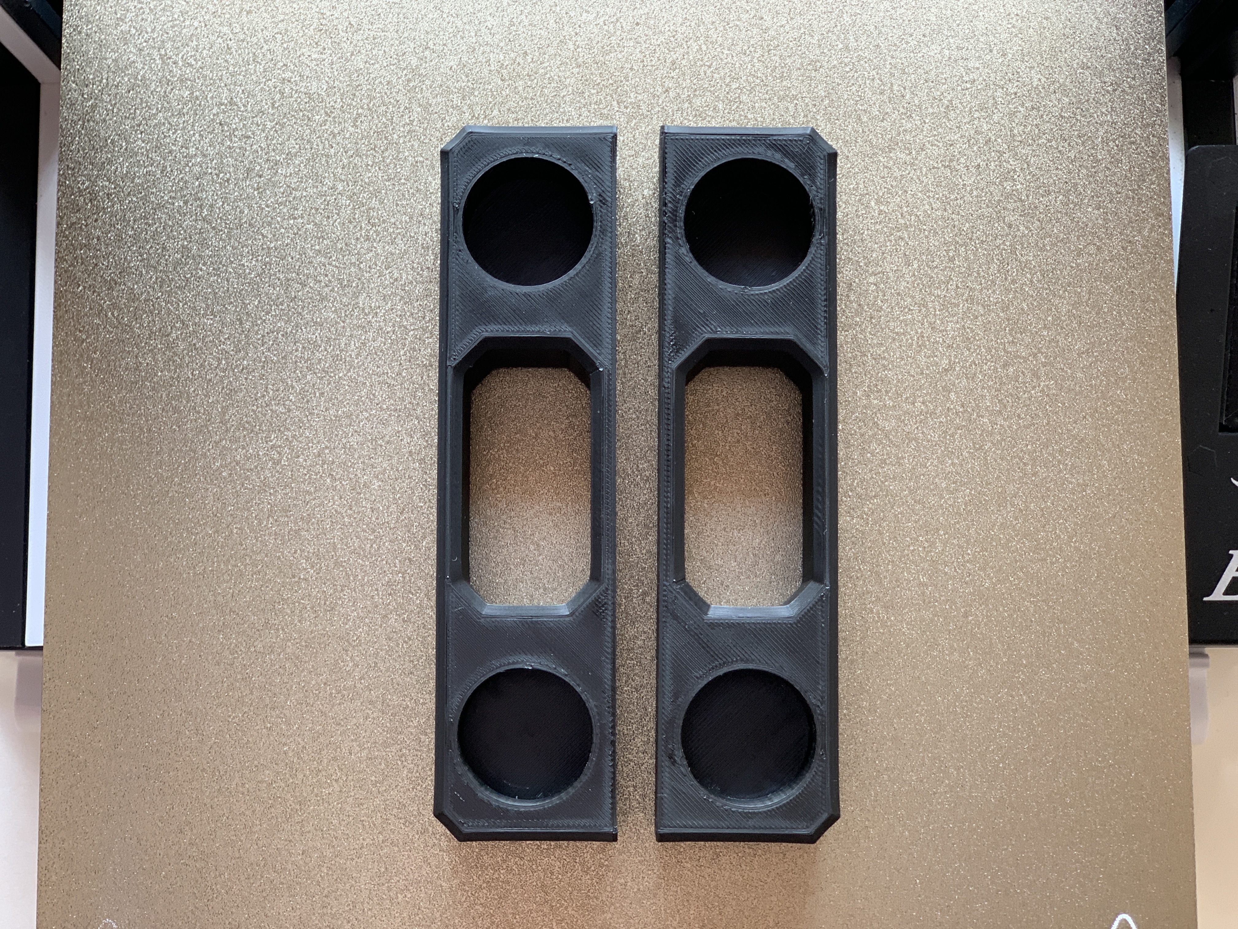 Miniatura 5 do modelo 3D Modular filament spool stand