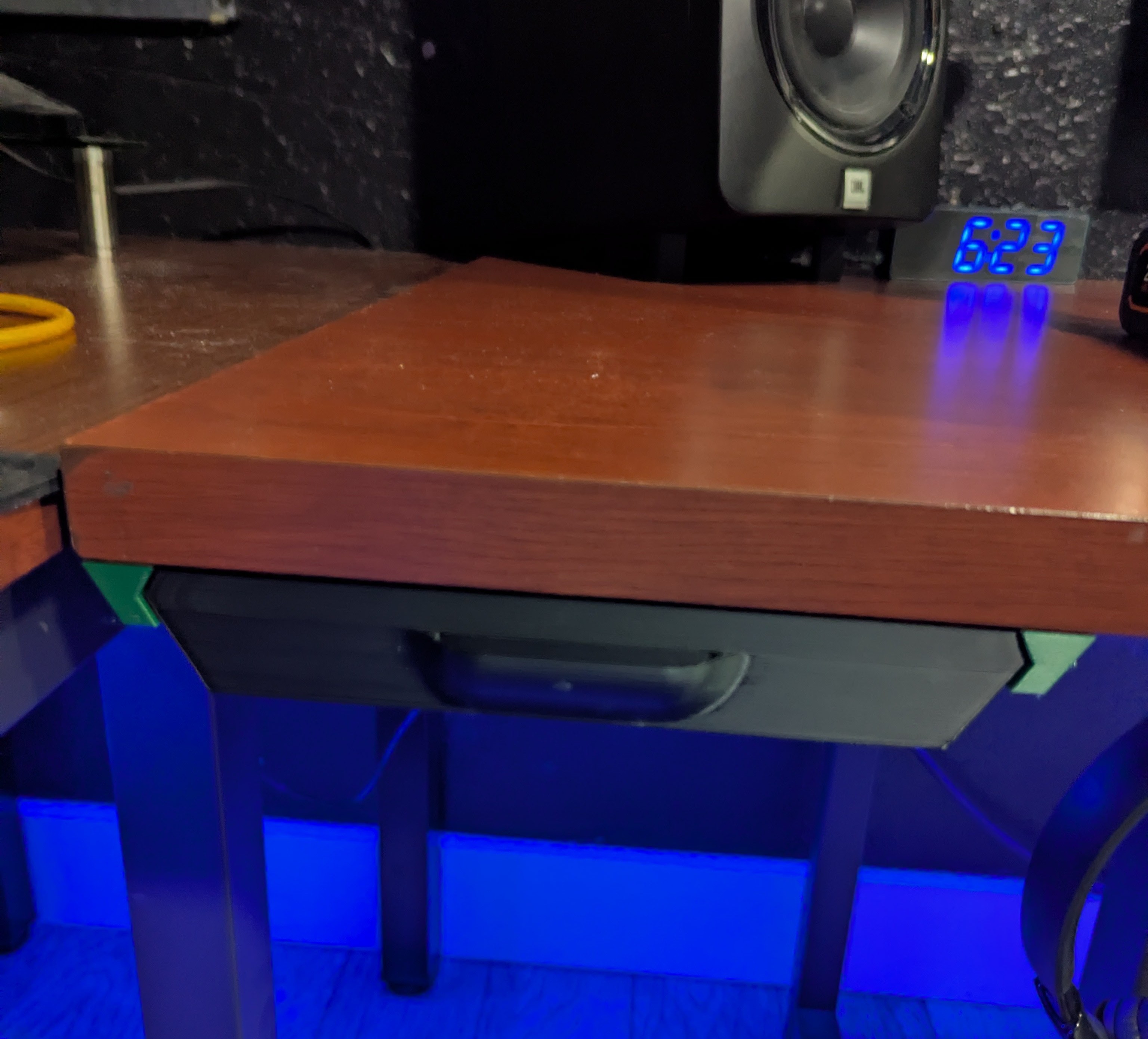 Remix - Under Desk Drawers 3D model