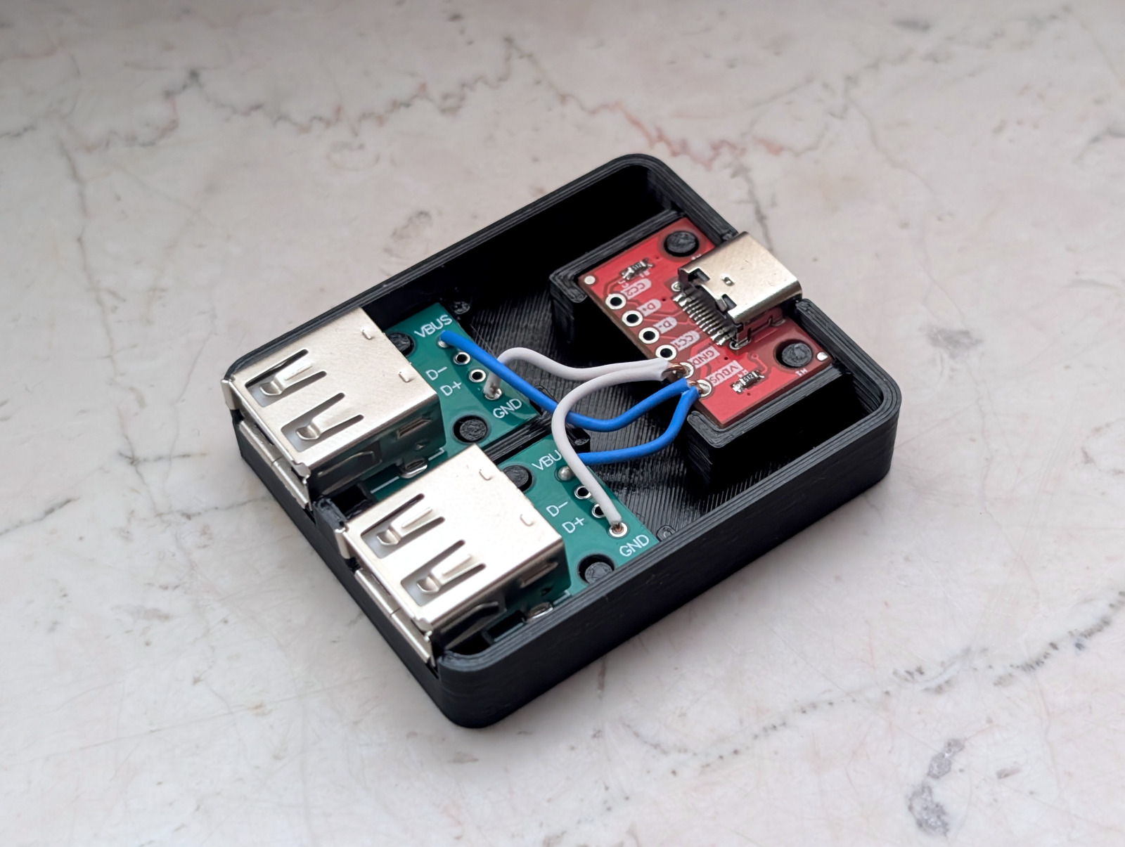 USB Power Delivery 5V Splitter