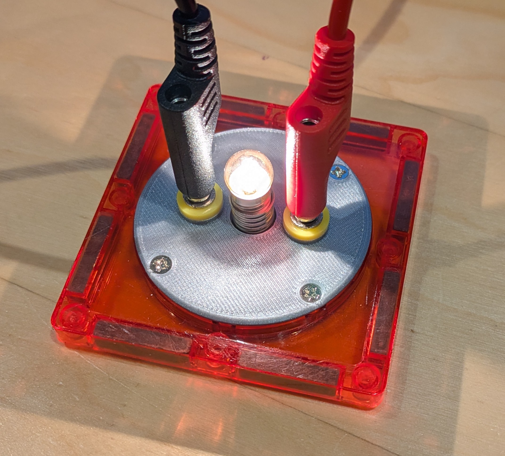 Magnetic Tile Toy Electronics: Lightbulb