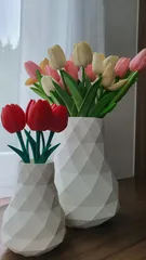 Lowpoly Vase - 2 sizes