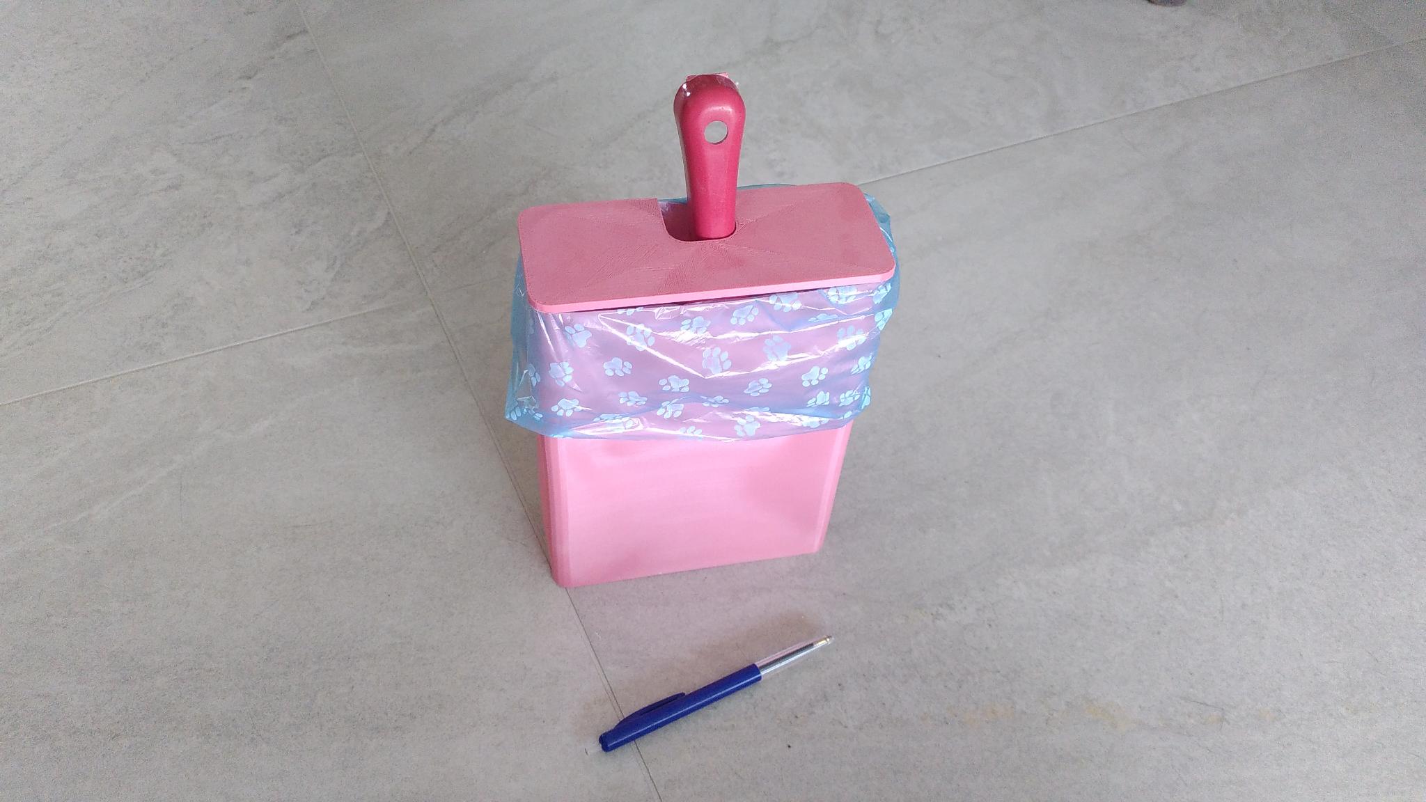 Trashbin for cat litter (vase mode)