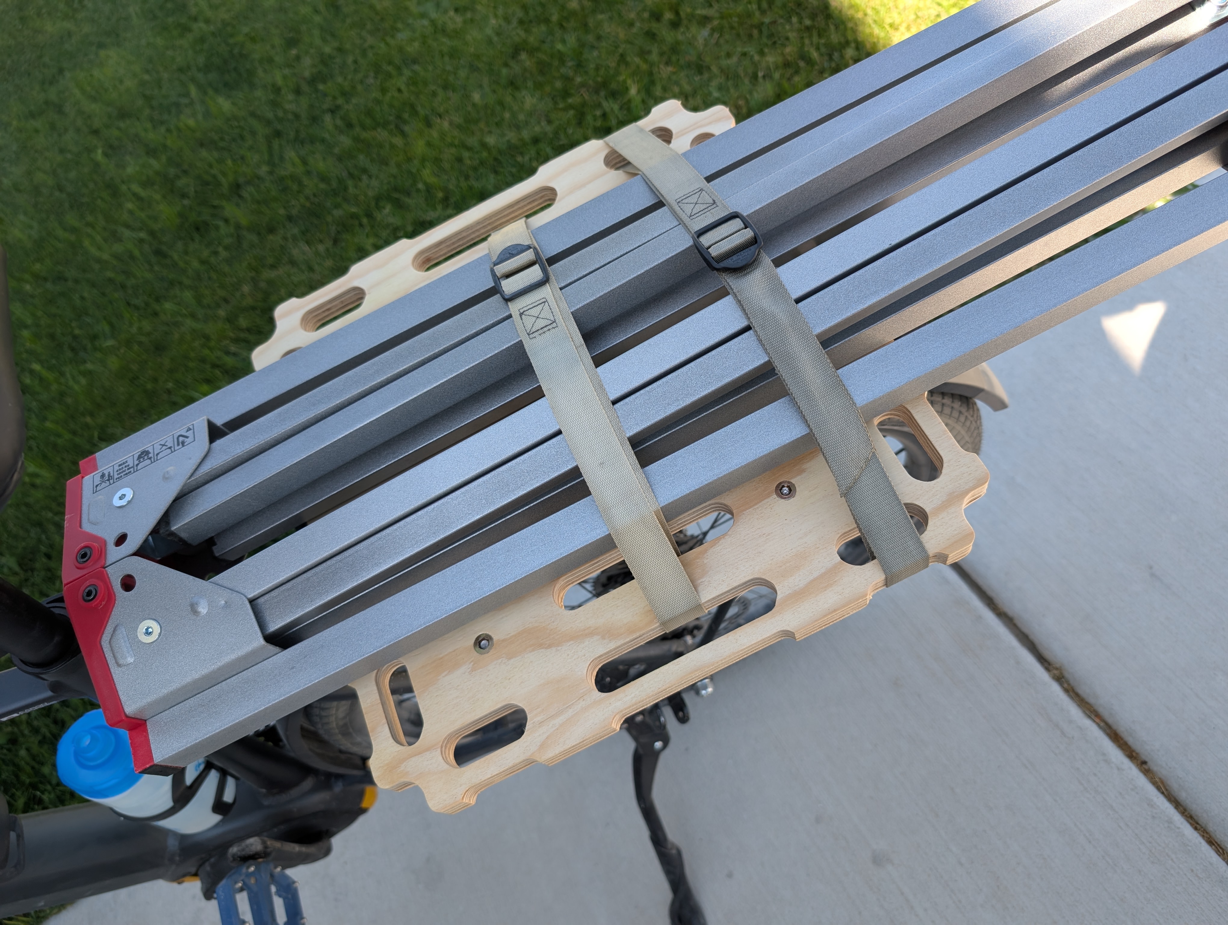 Universal Quick Release Cargo System — miniatura 13