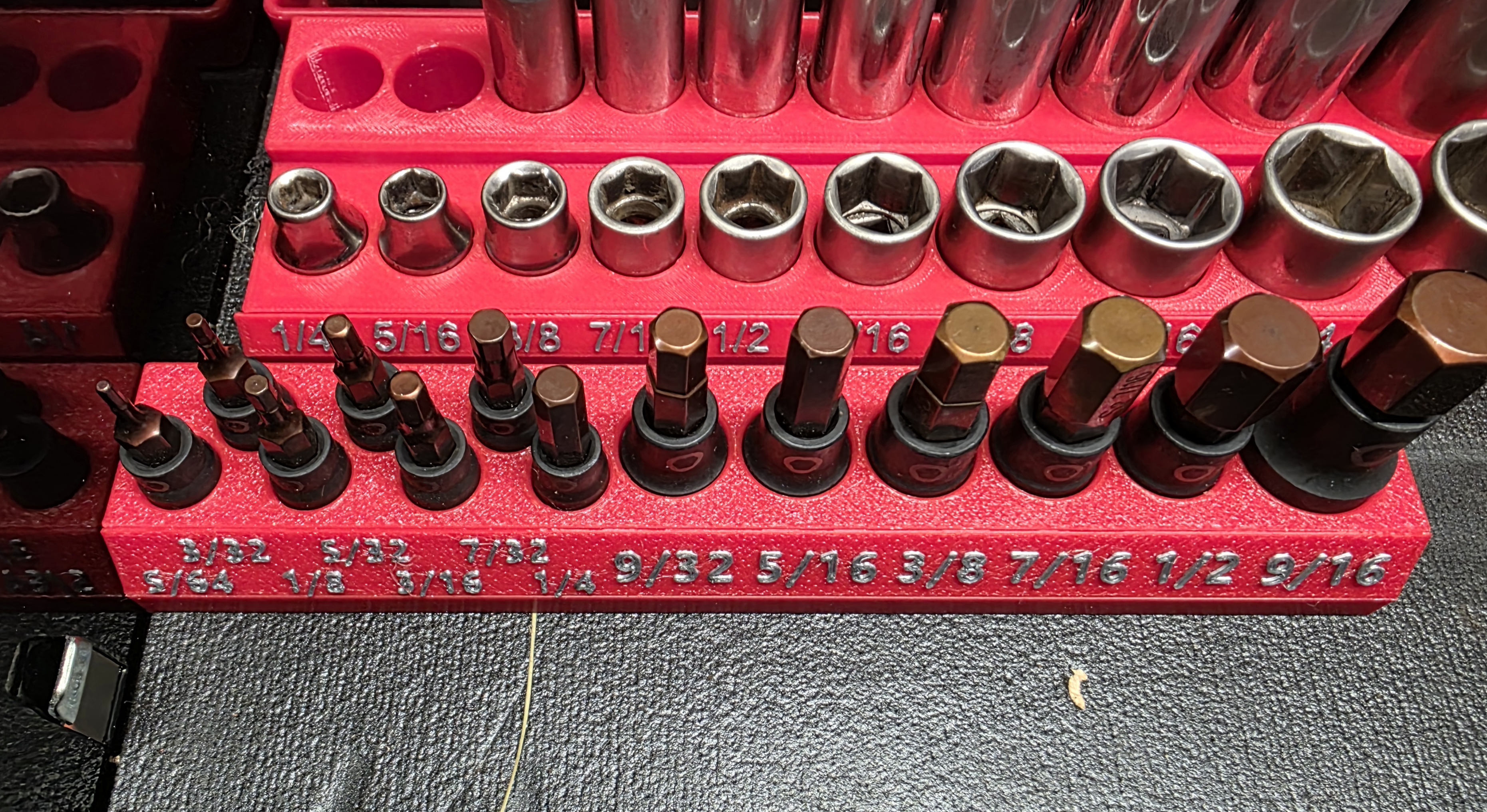 Hex Socket Holder Magnetic (2 designs)