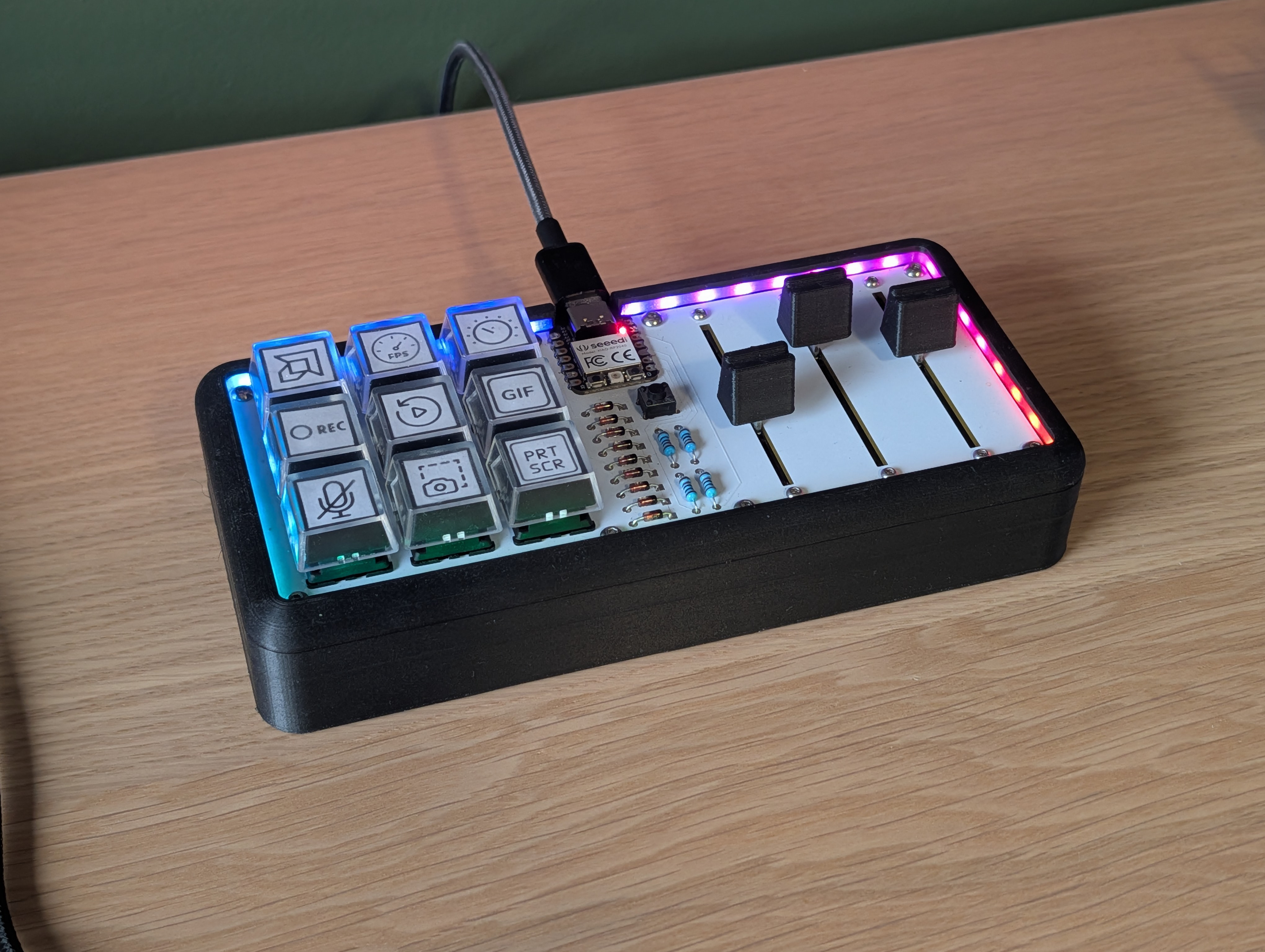 DIY Macro Pad with Deej Volume Sliders