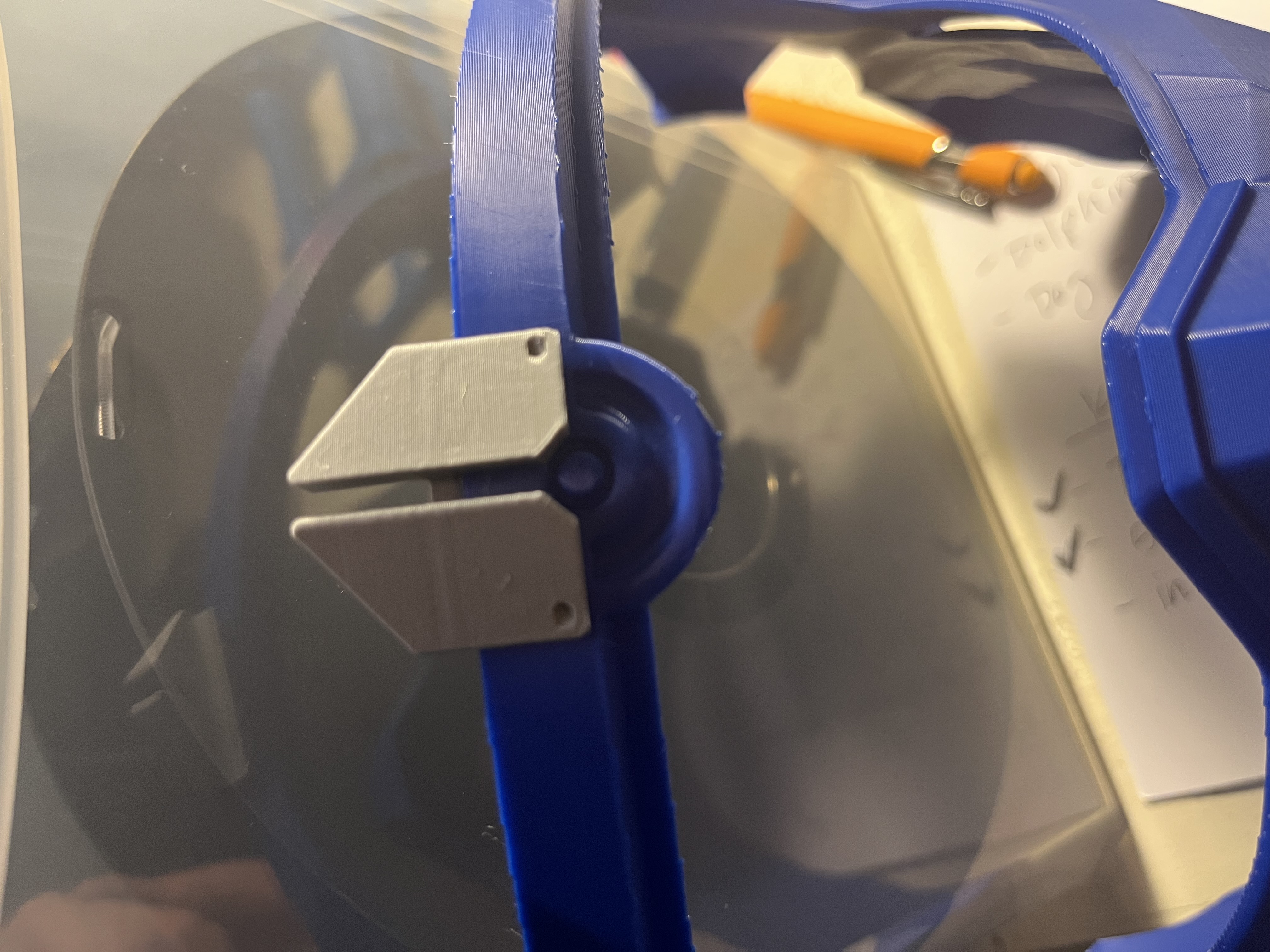 Taskmaster Helmet Thing
