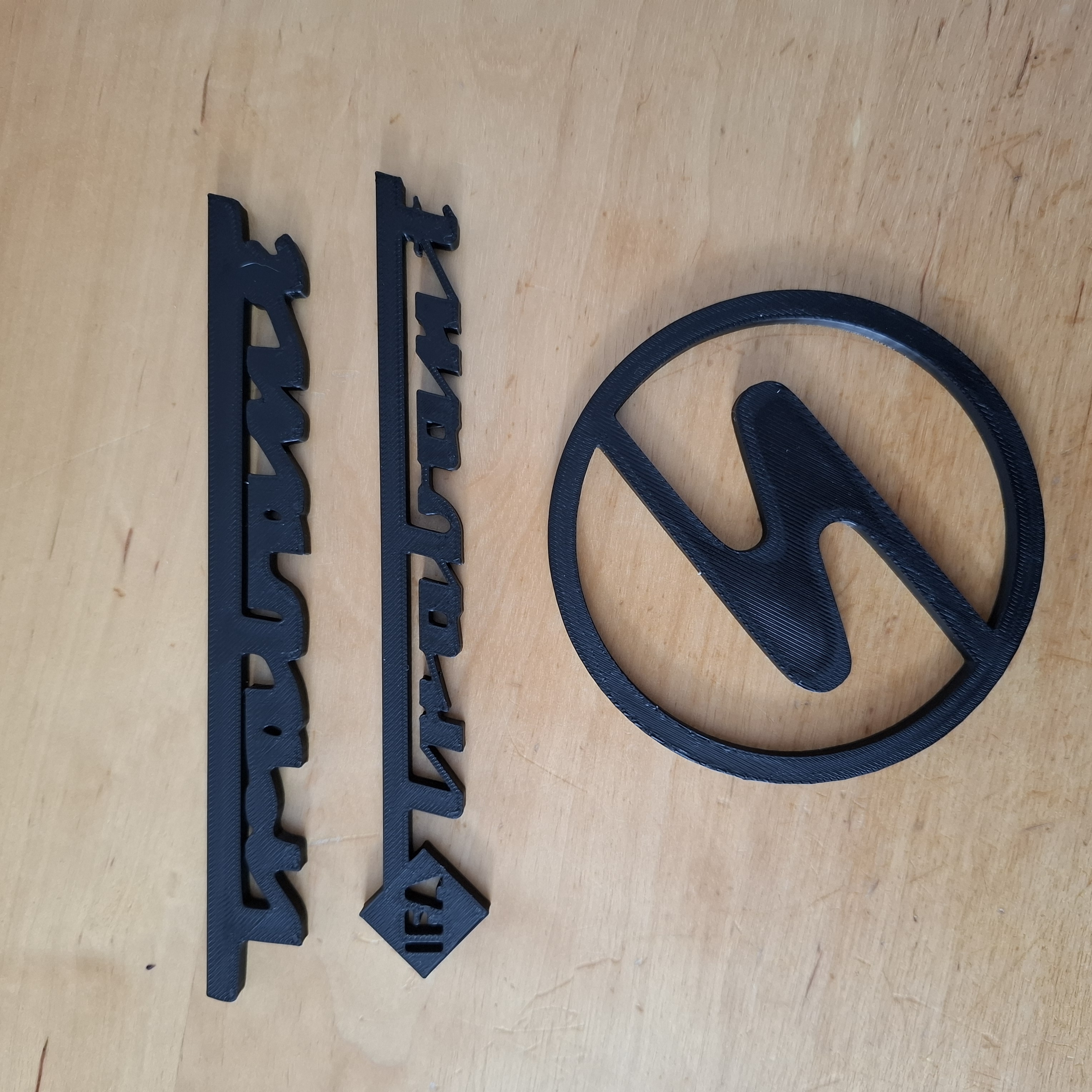 Sammlung Trabant Logos