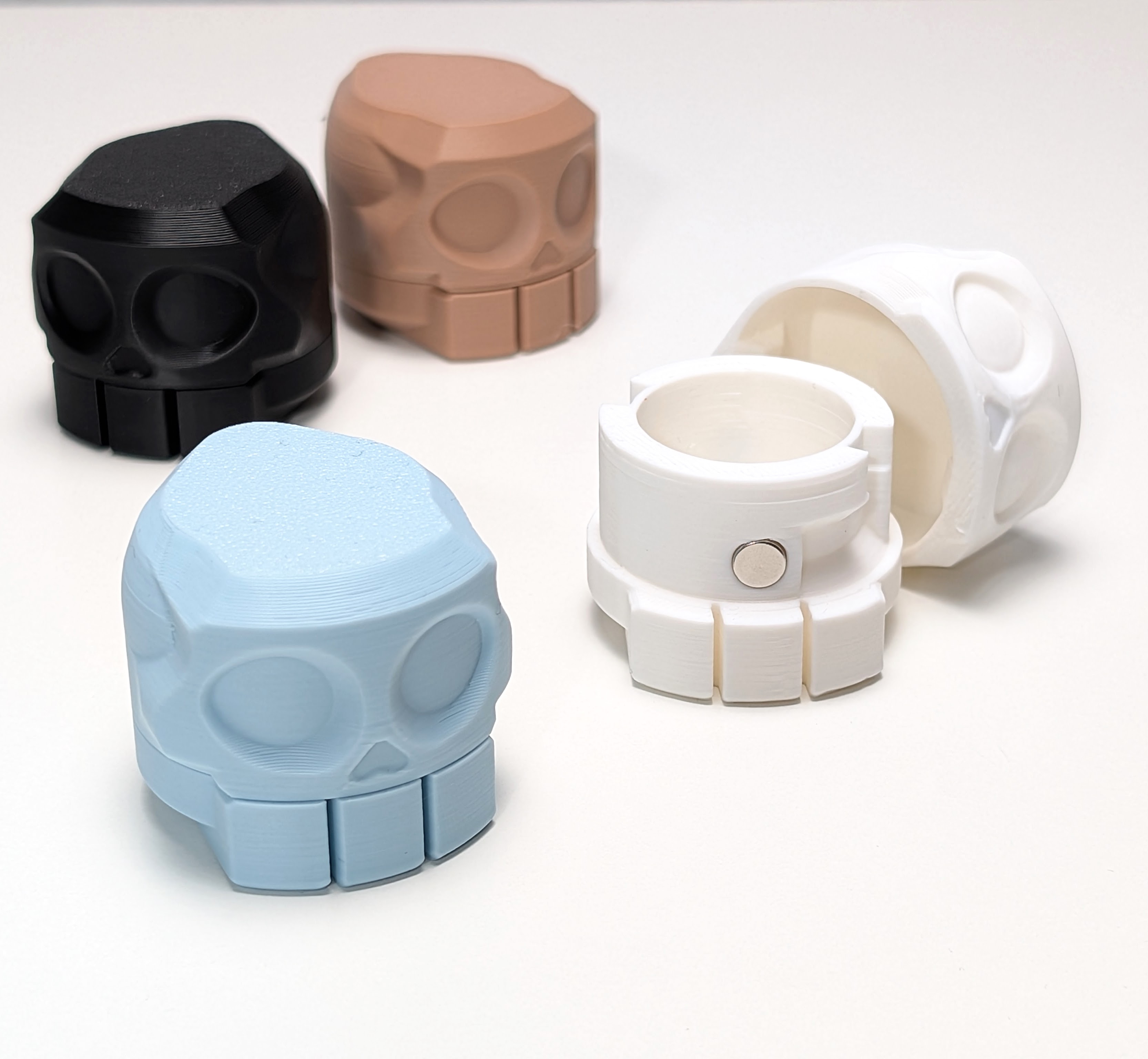 Twisty Skull Container