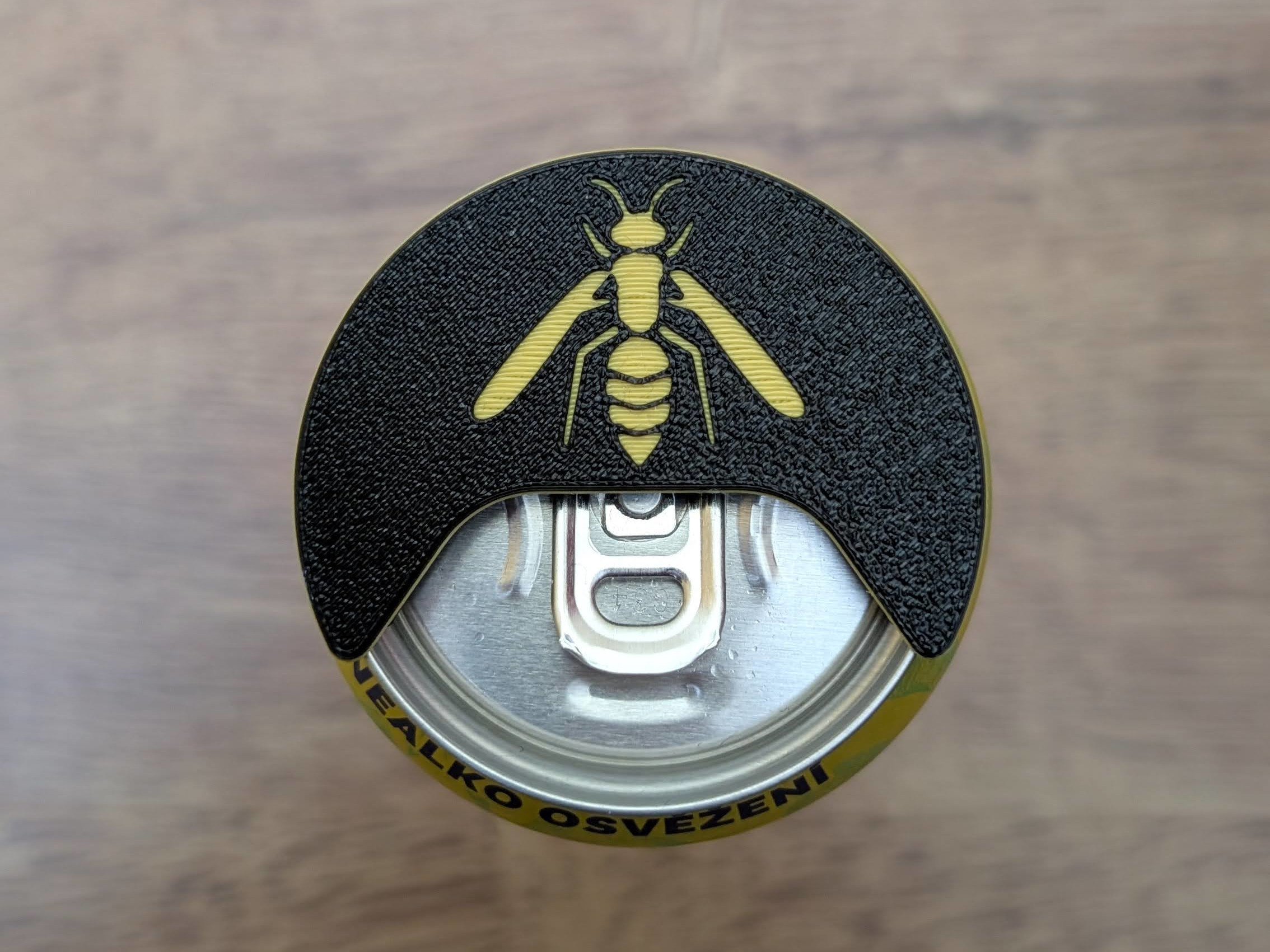 Anti-Wasp Can Lid