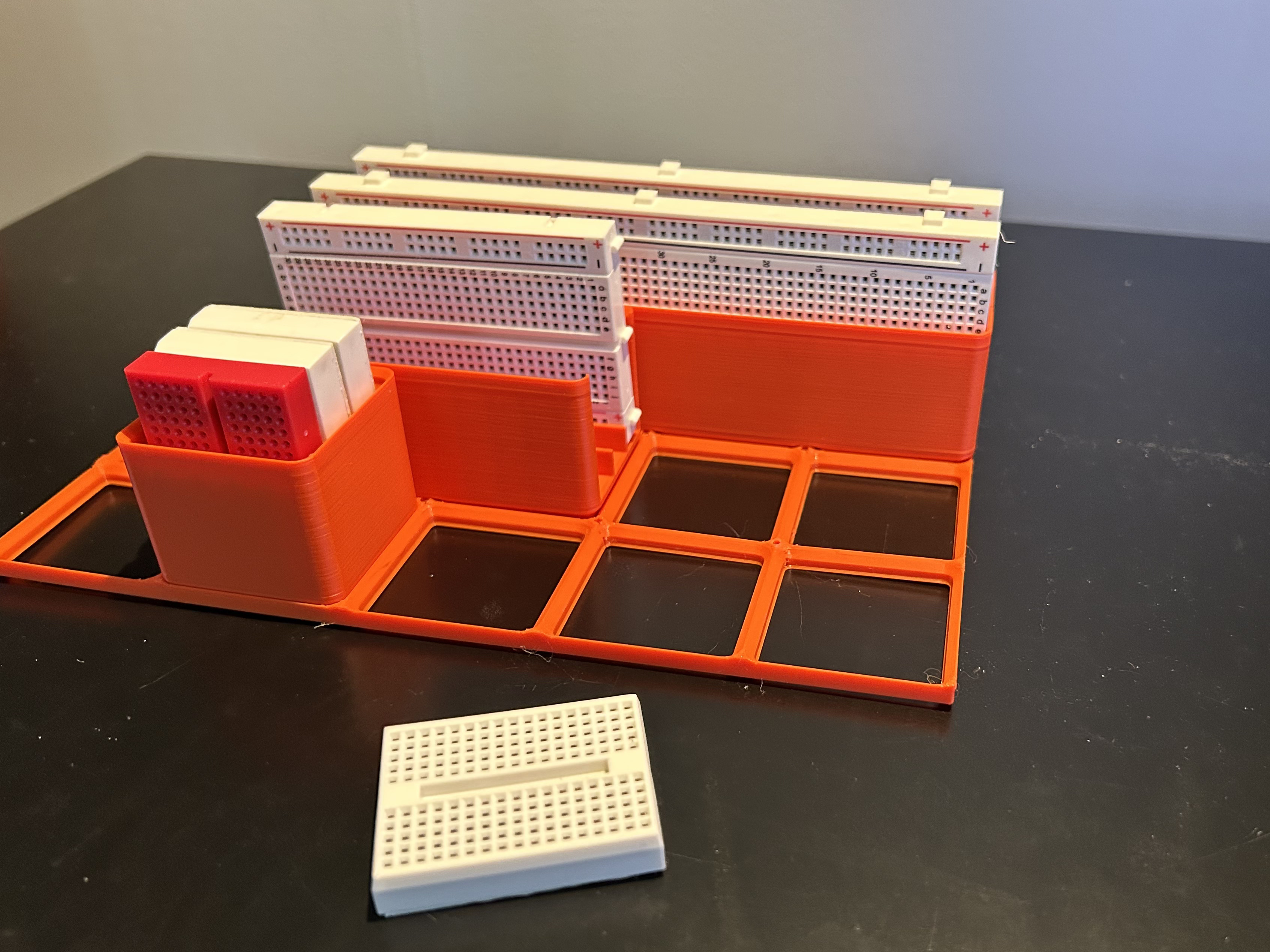 Miniatura 5 do modelo 3D Gridfinity Bins for Breadboards