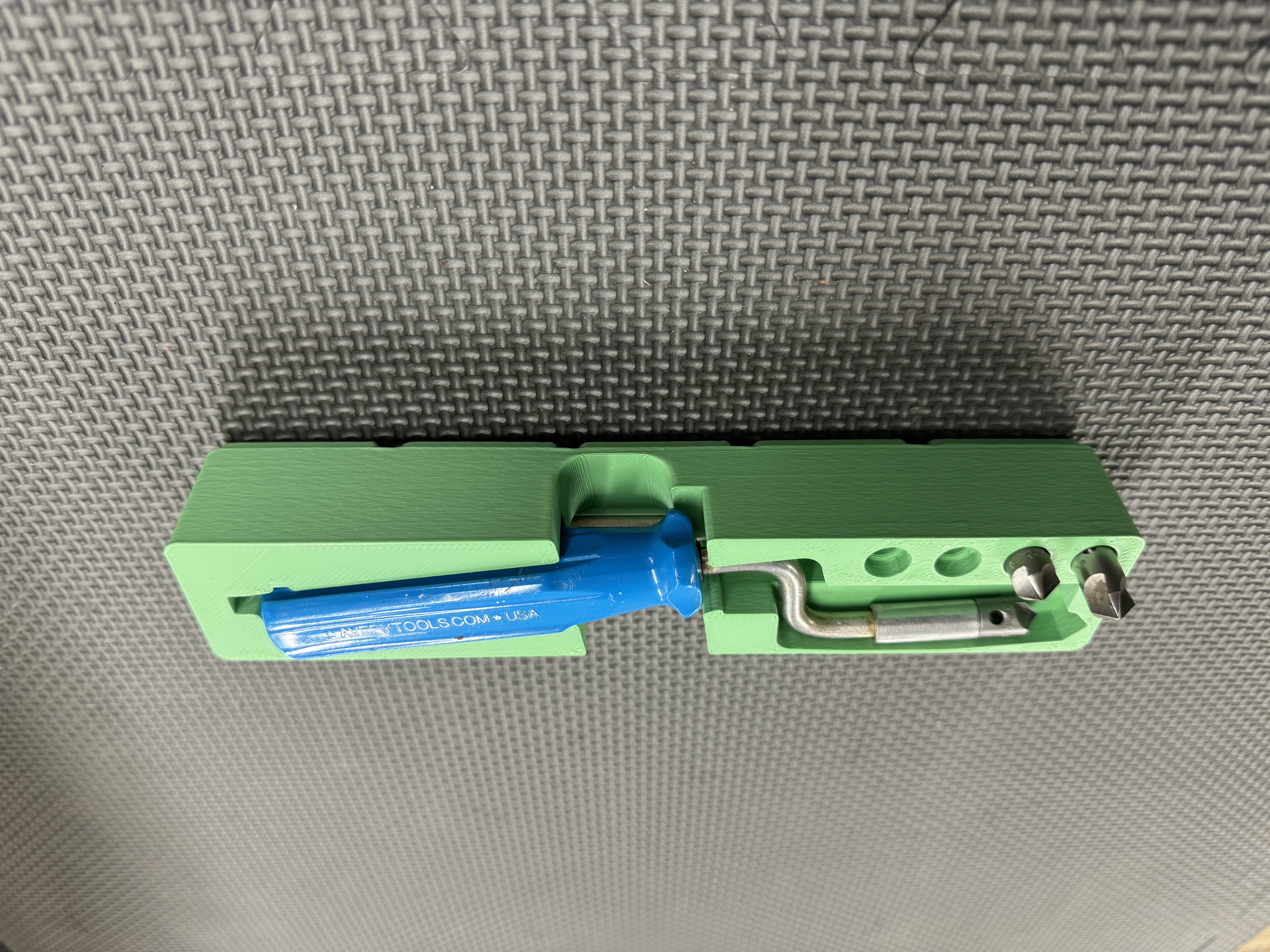 Gridfinity Holder for Avery Deburring Tool