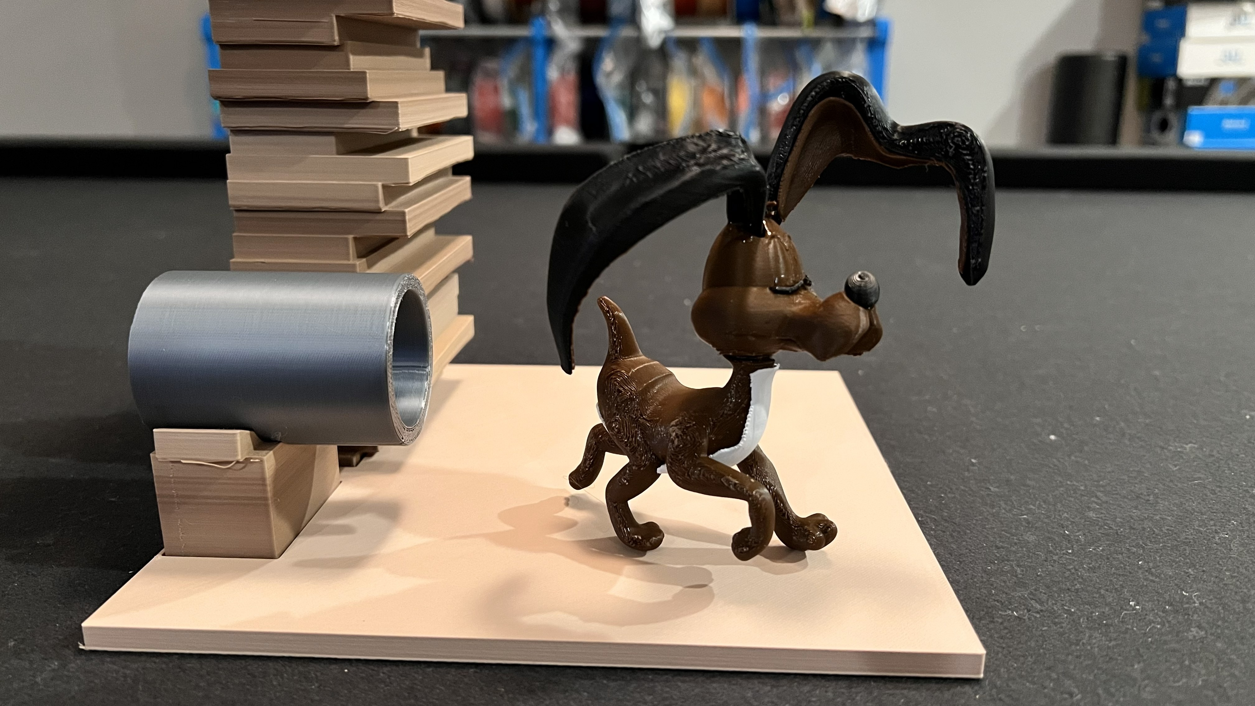 Frisky Puppy and Claude the Cat - Bookends