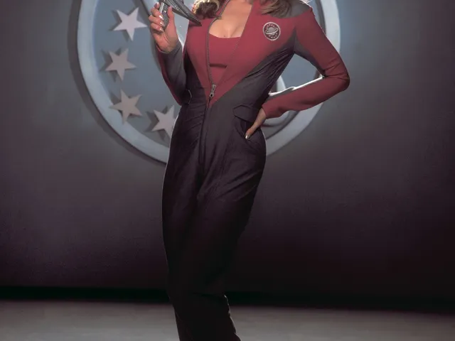 Sigourney Weaver as Gwen DeMarco "Galaxy Quest" (1999)