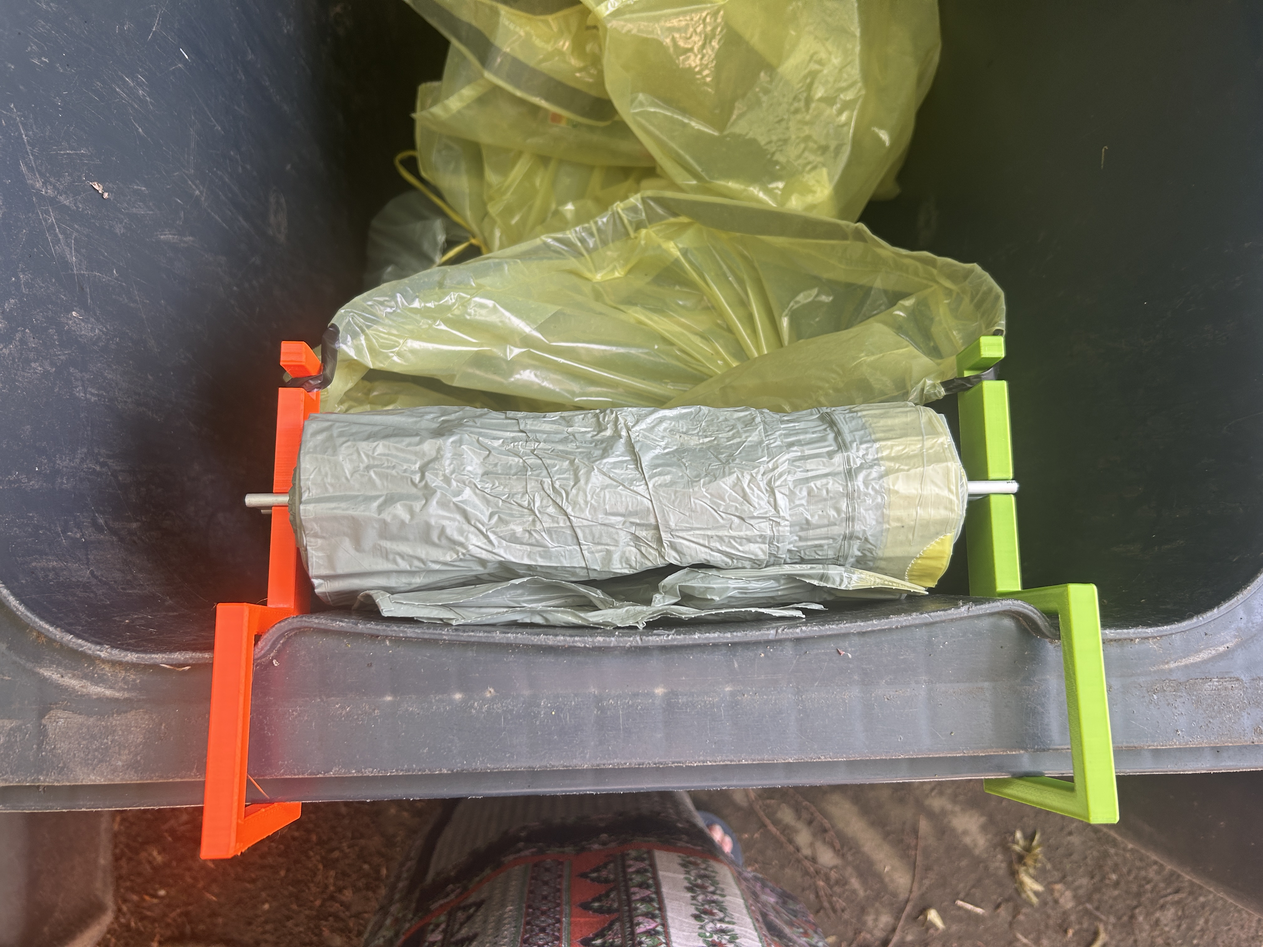 trash bag holder for plastic bags