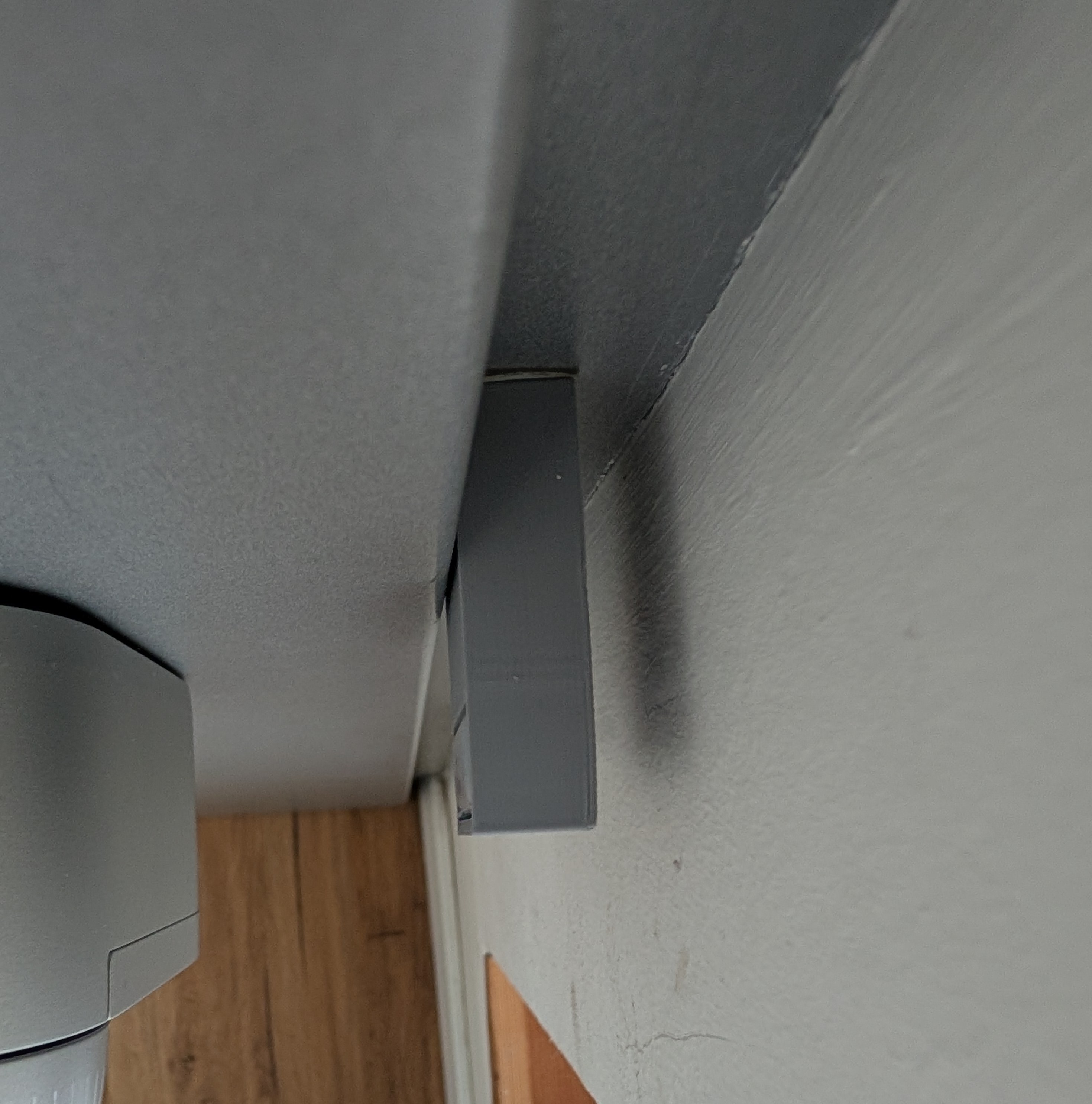 SwitchBot Lock Ultra Magnet riser — thumbnail 2