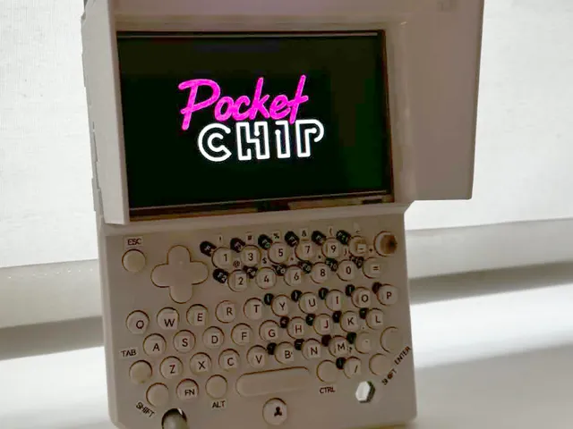 PocketChip sun shade faceplate